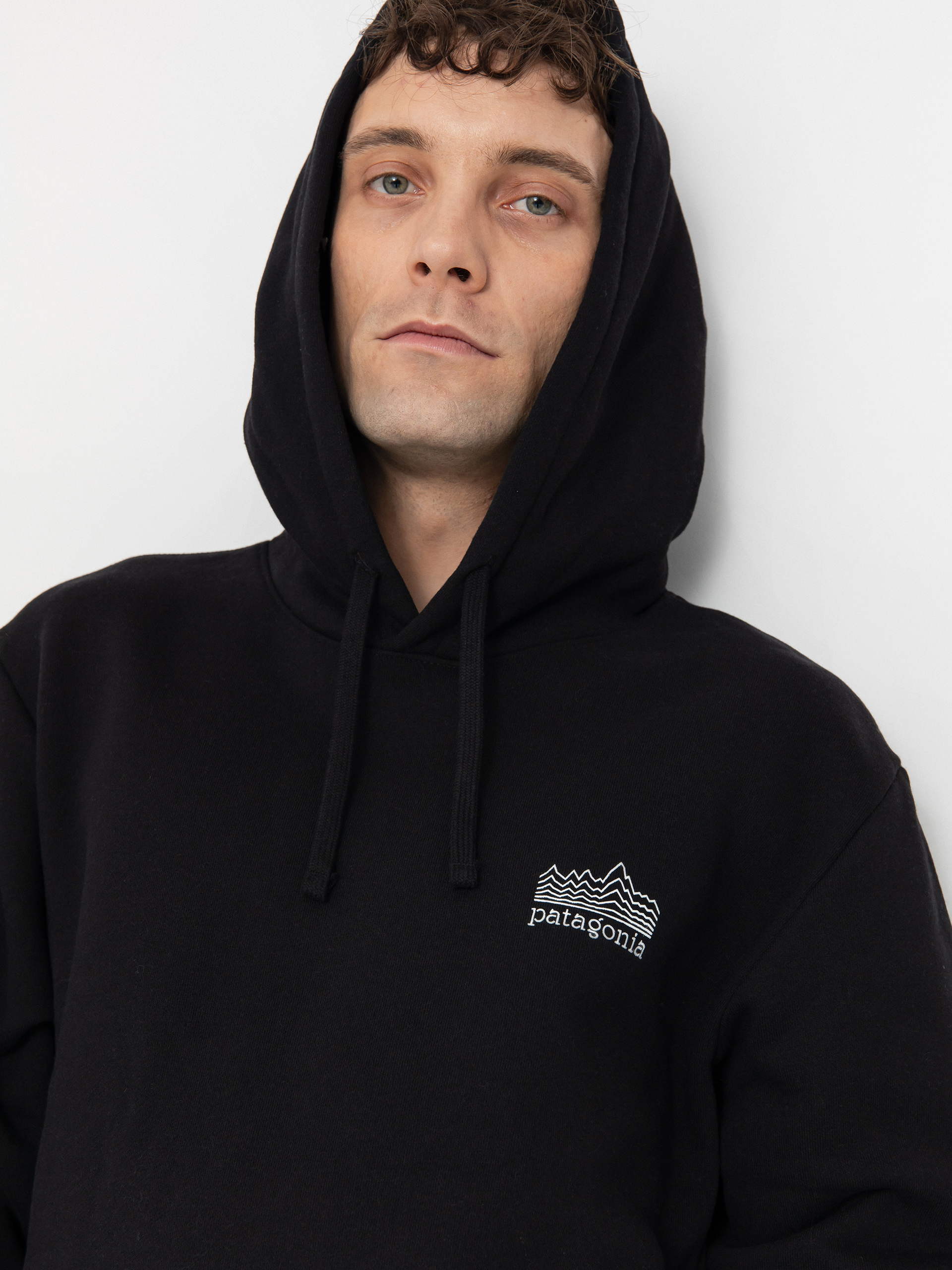 Mikina s kapucňou Patagonia Strataspire Uprisal HD (black)