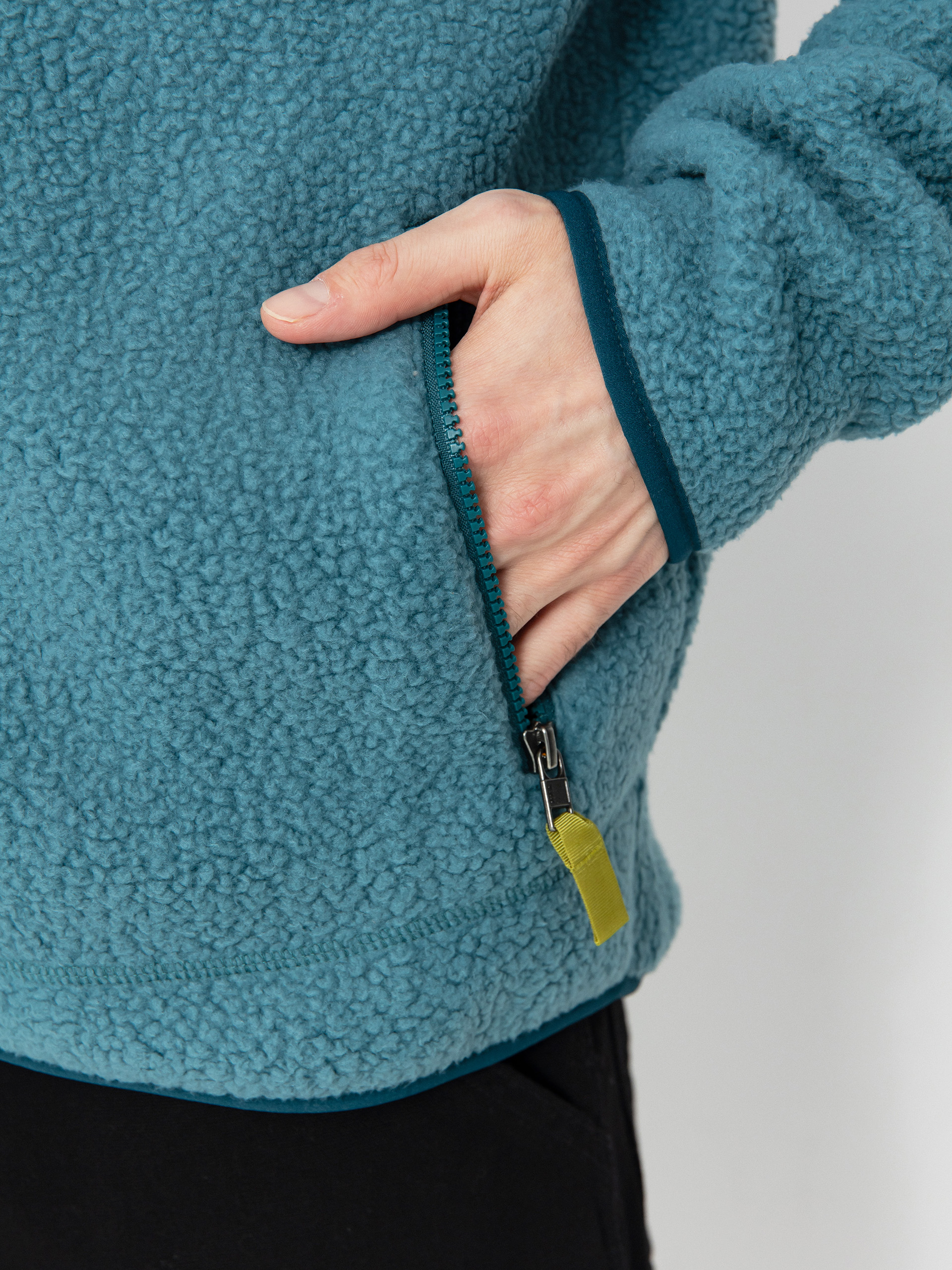 Bunda Patagonia Retro Pile (wetland blue)