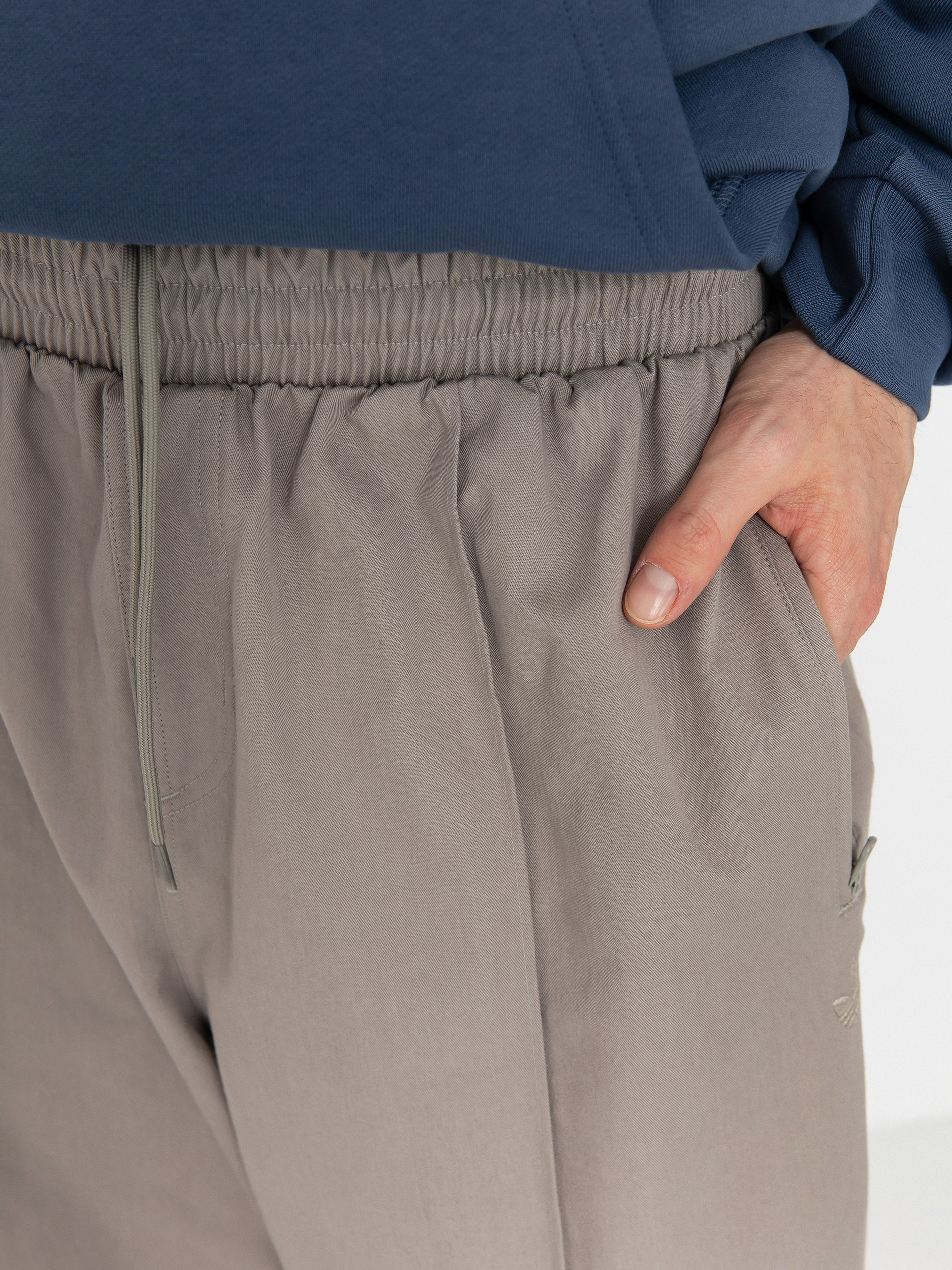 Nohavice adidas Pintuck (putbei)