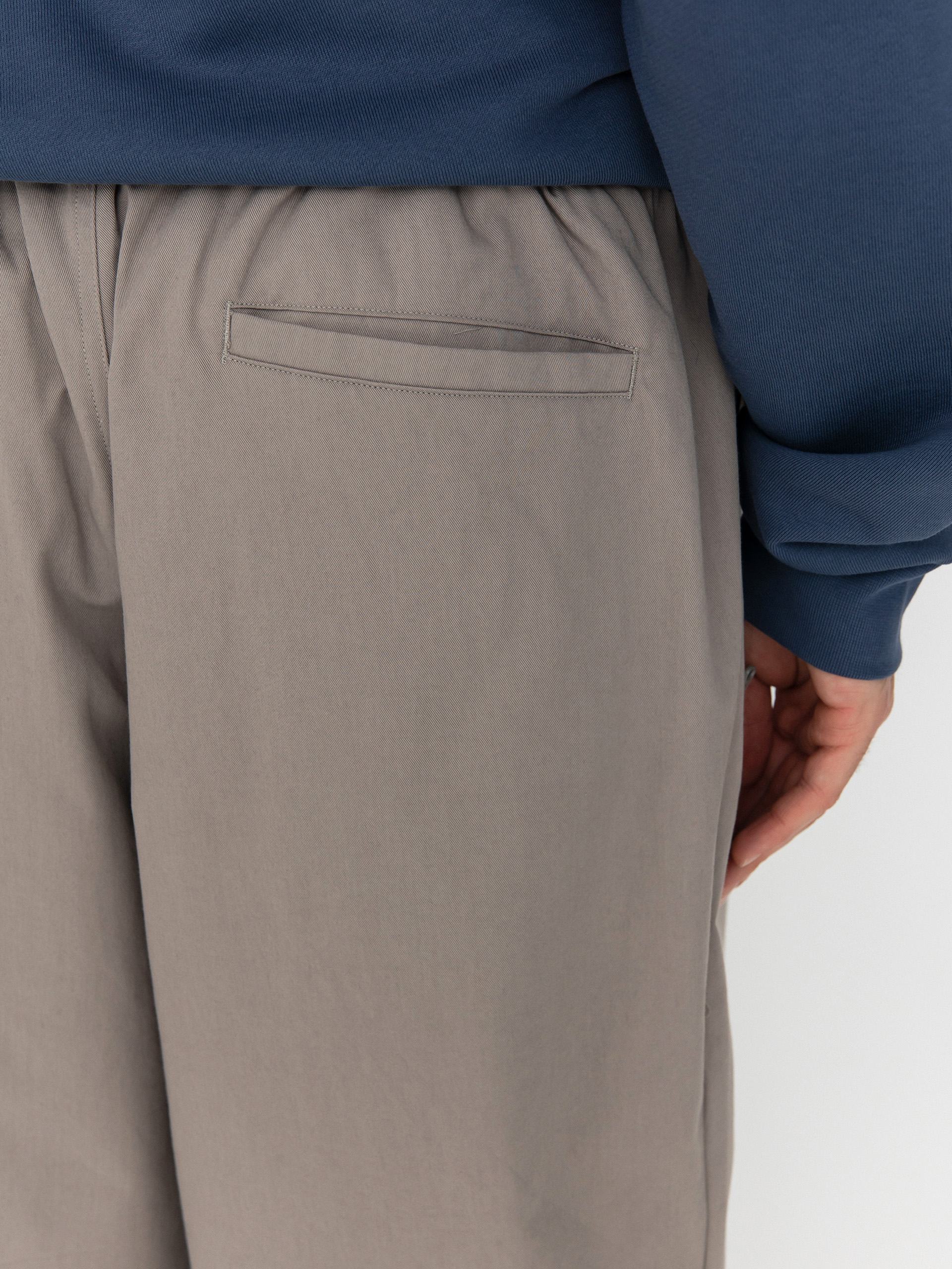 Nohavice adidas Pintuck (putbei)