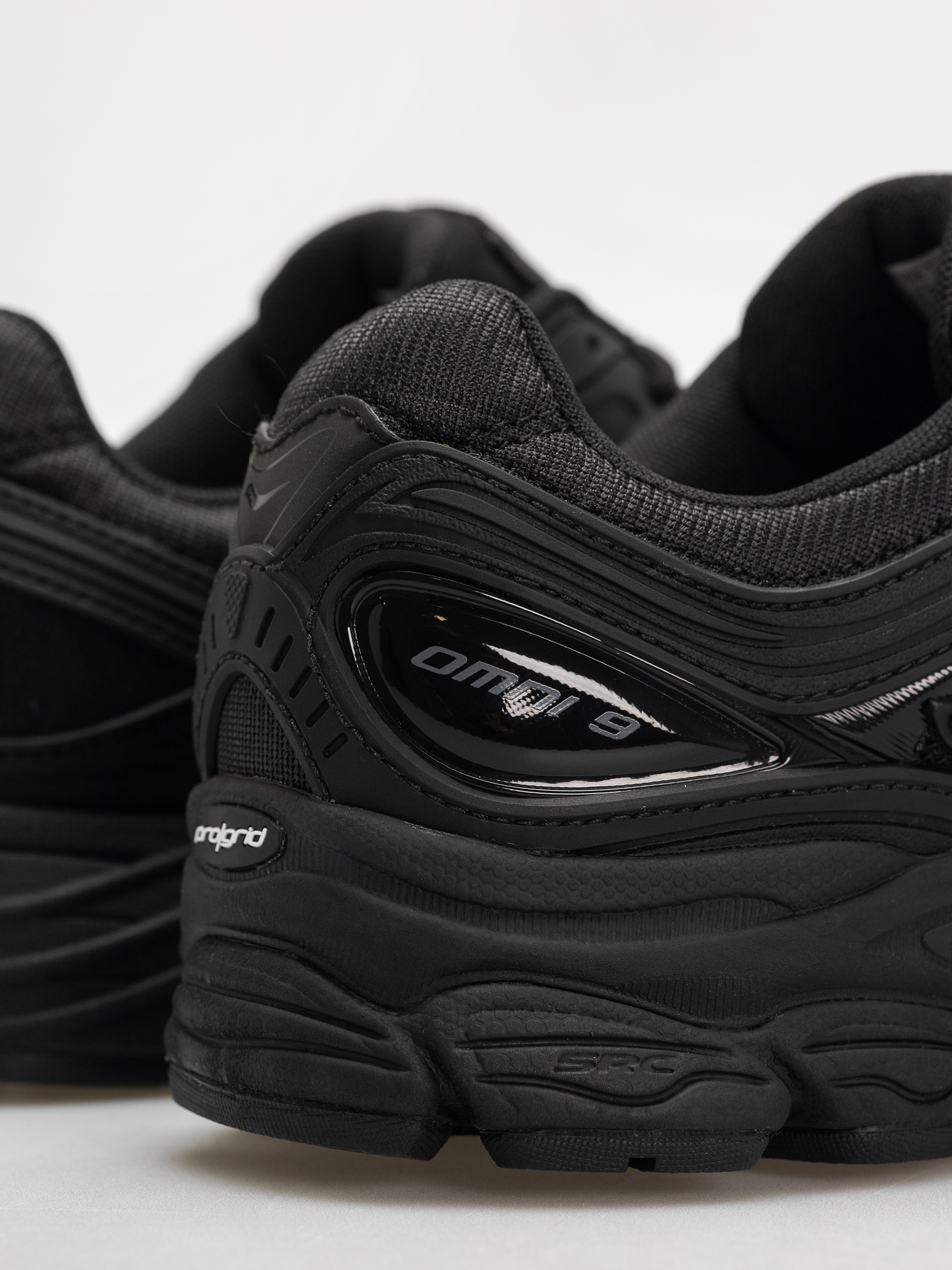 Topánky Saucony Progrid Omni 9 (black)