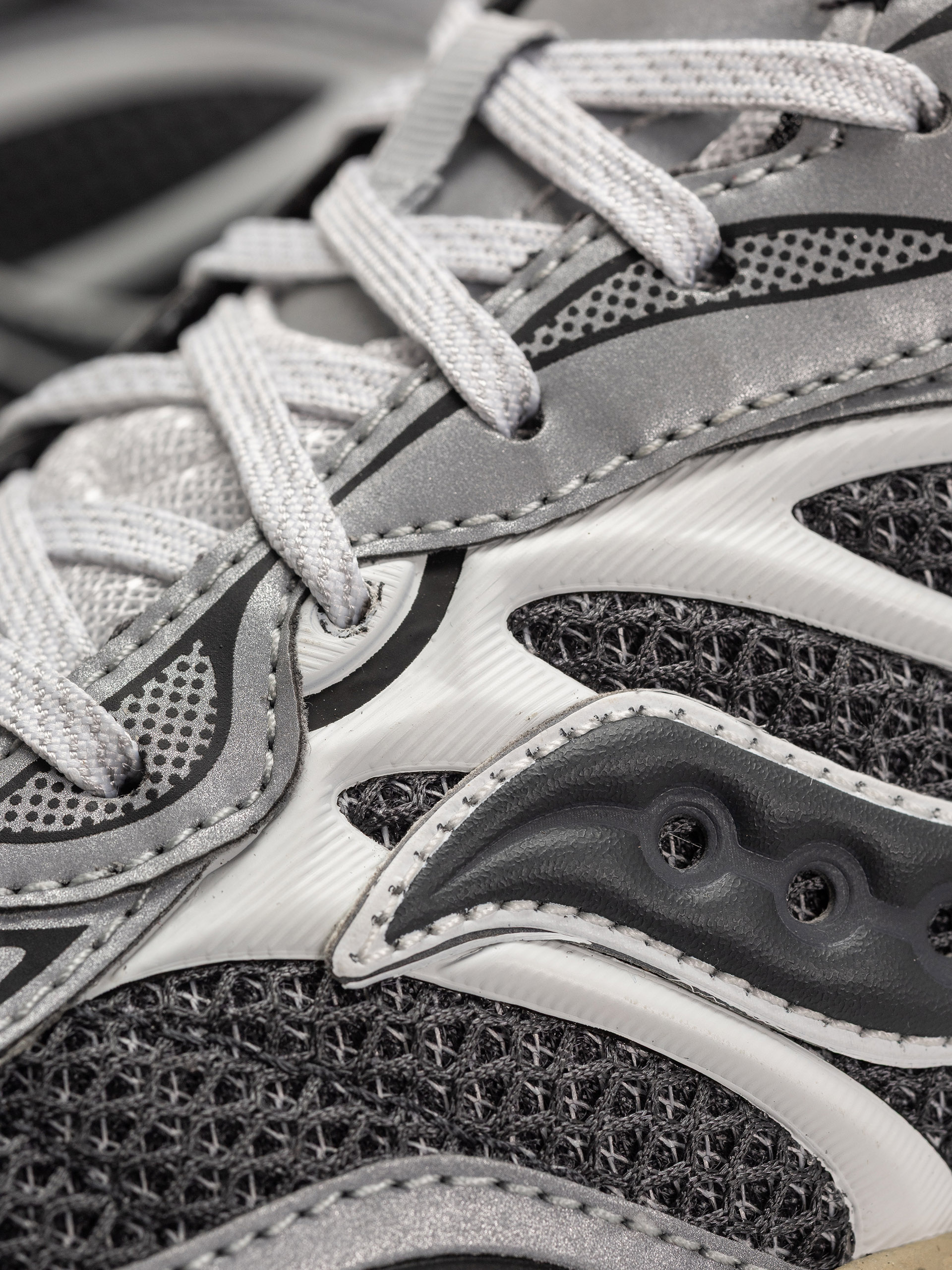 Topánky Saucony Progrid Omni 9 (grey/silver)