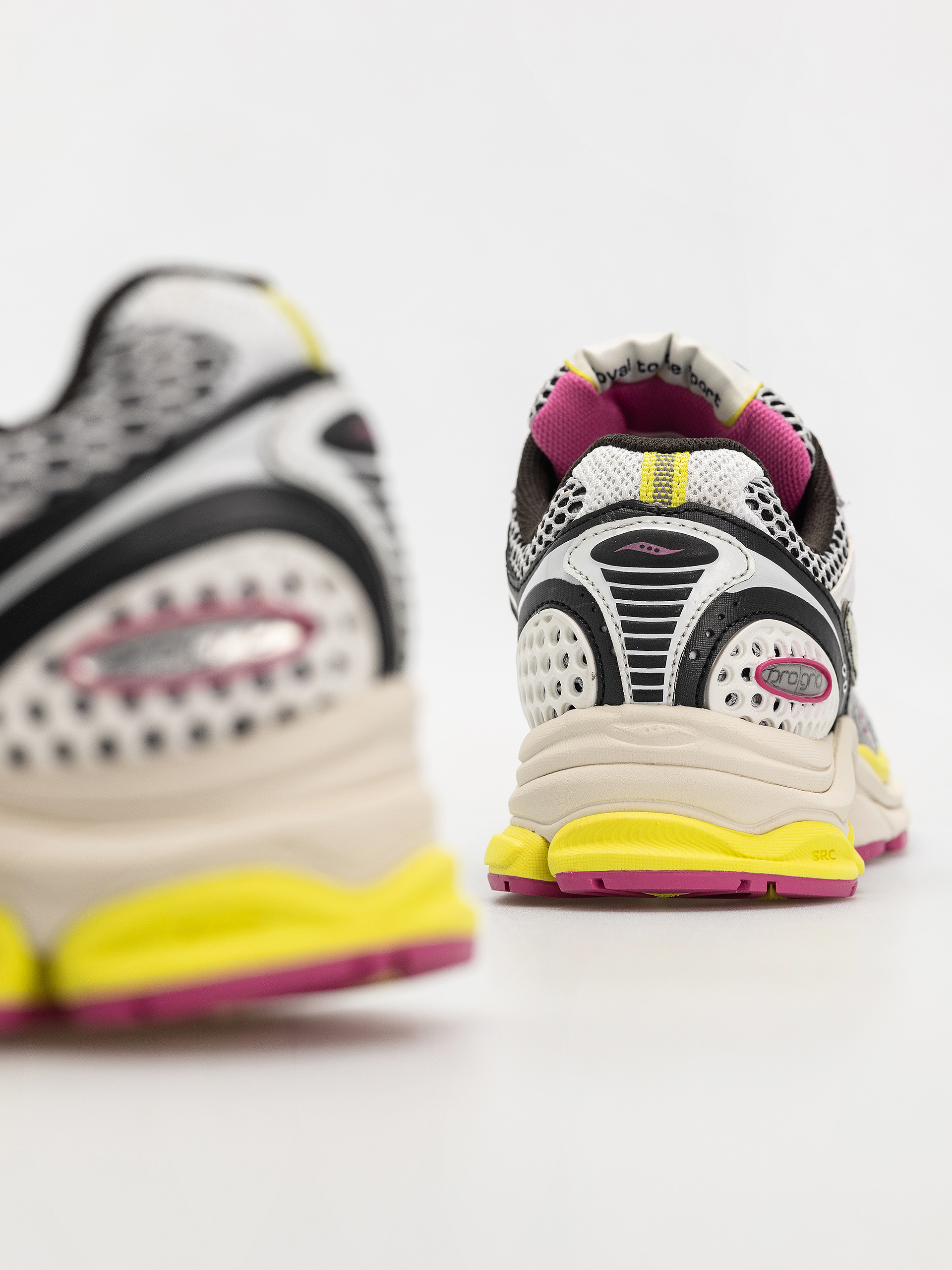 Topánky Saucony Progrid Triumph 4 (white/fluo)