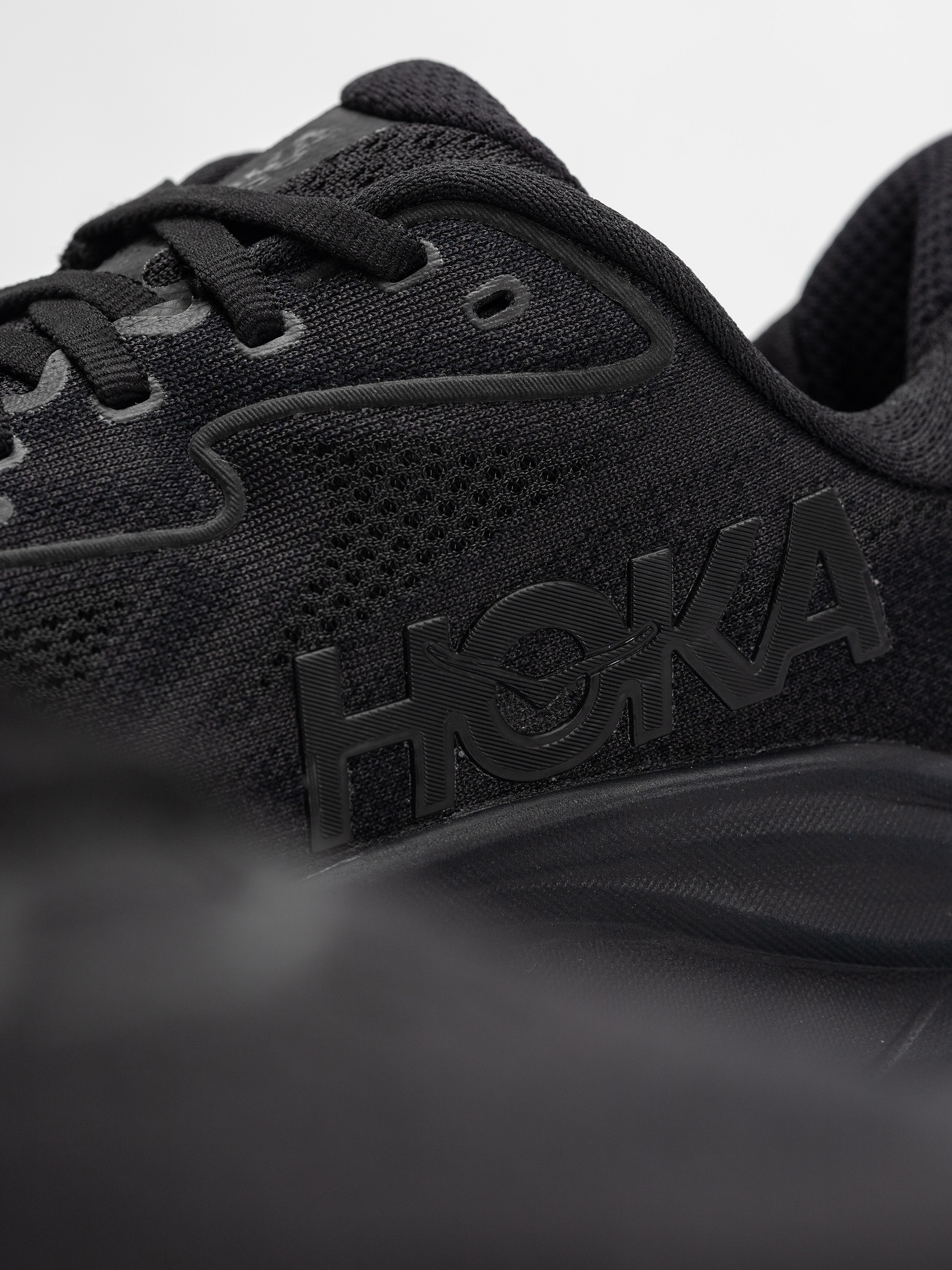 Topánky Hoka Clifton 10 (black/black)