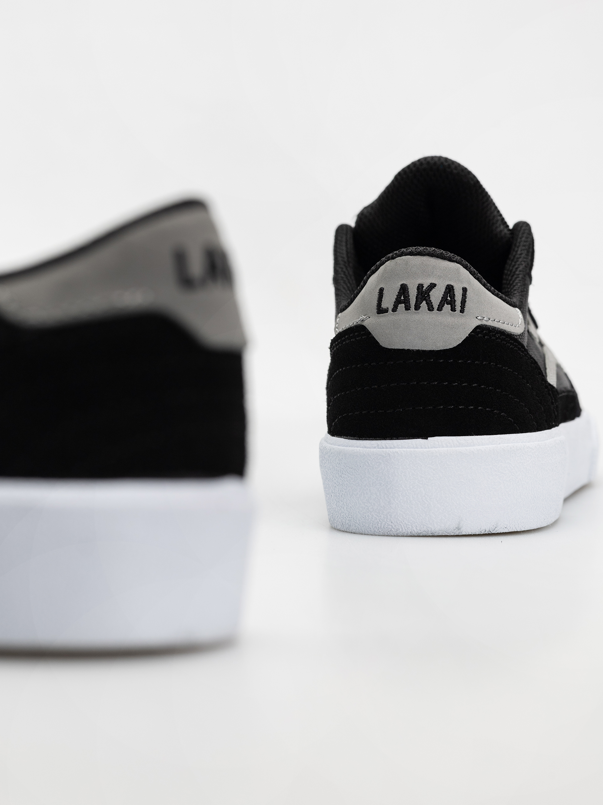 Topánky Lakai Cambridge (black/grey/suede)