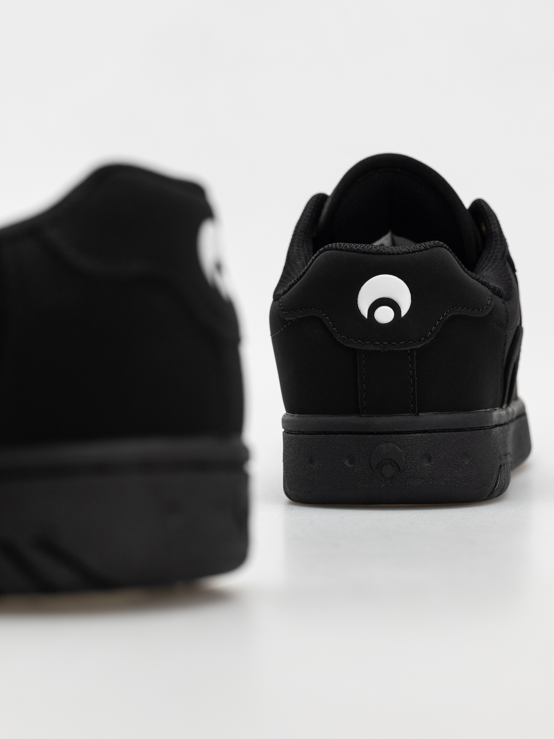 Topánky Osiris Troma Alt (black/black/black)