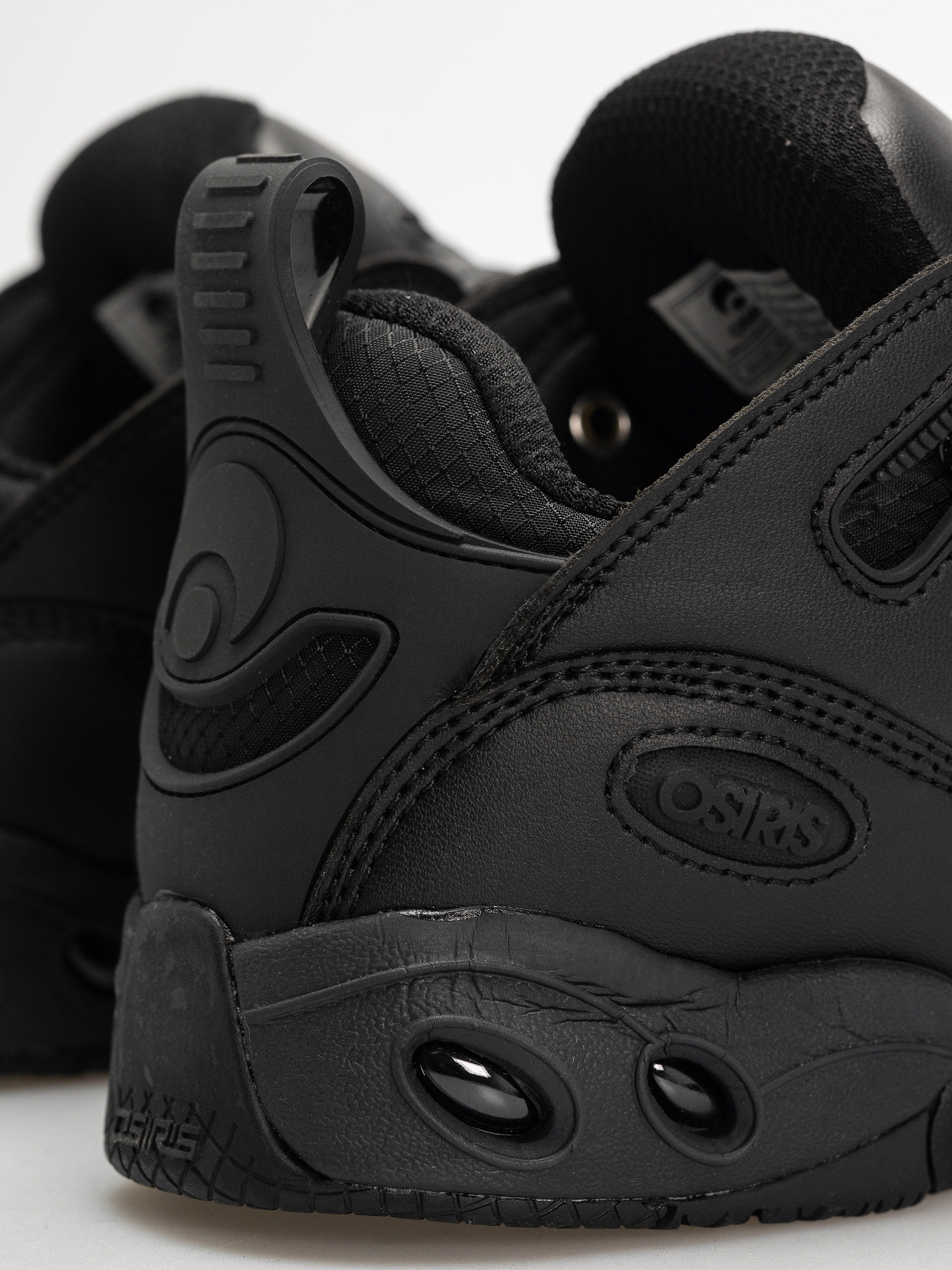 Topánky Osiris D3 E (black/black/black)