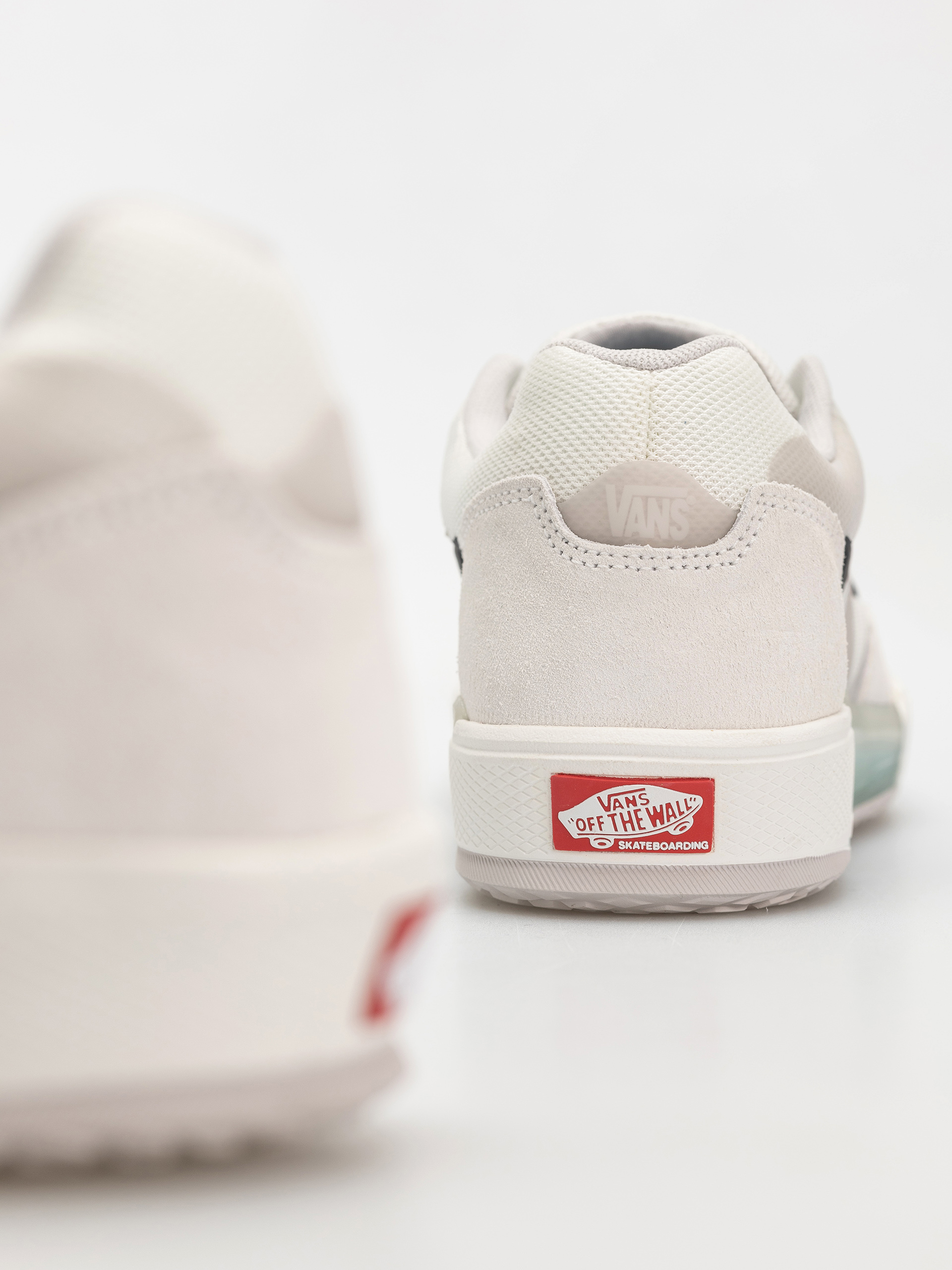 Topánky Vans Skate Ave 2.0 (blanc/black)