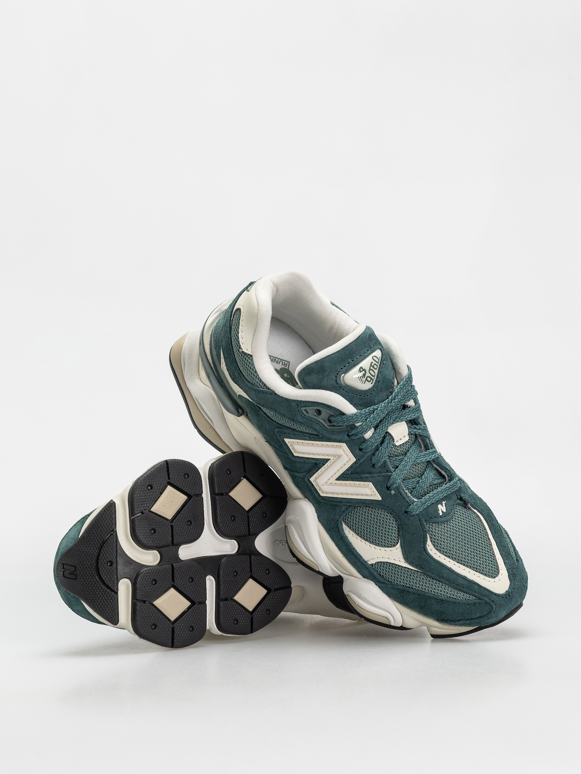 Topánky New Balance 9060 (new spruce)