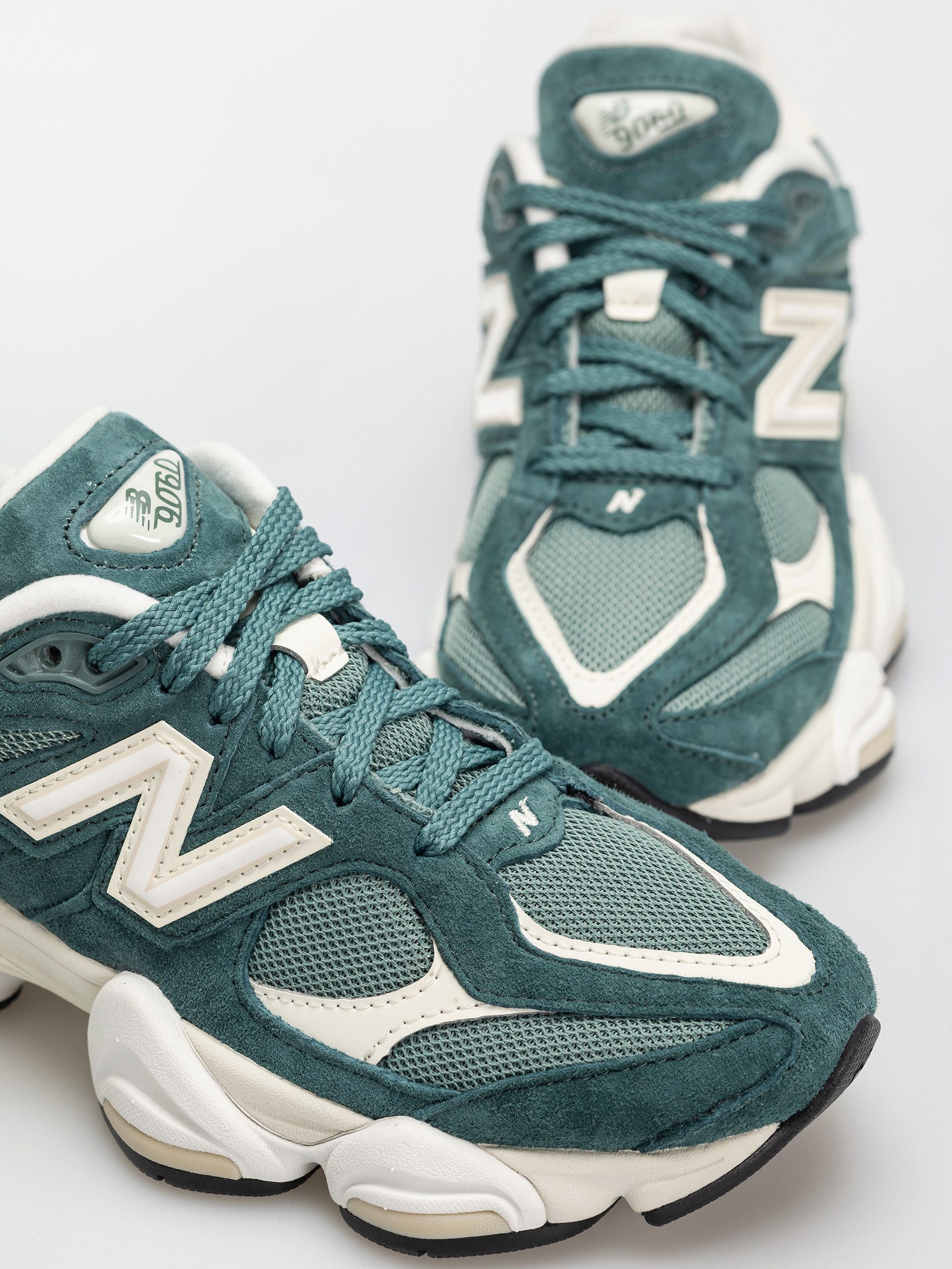 Topánky New Balance 9060 (new spruce)