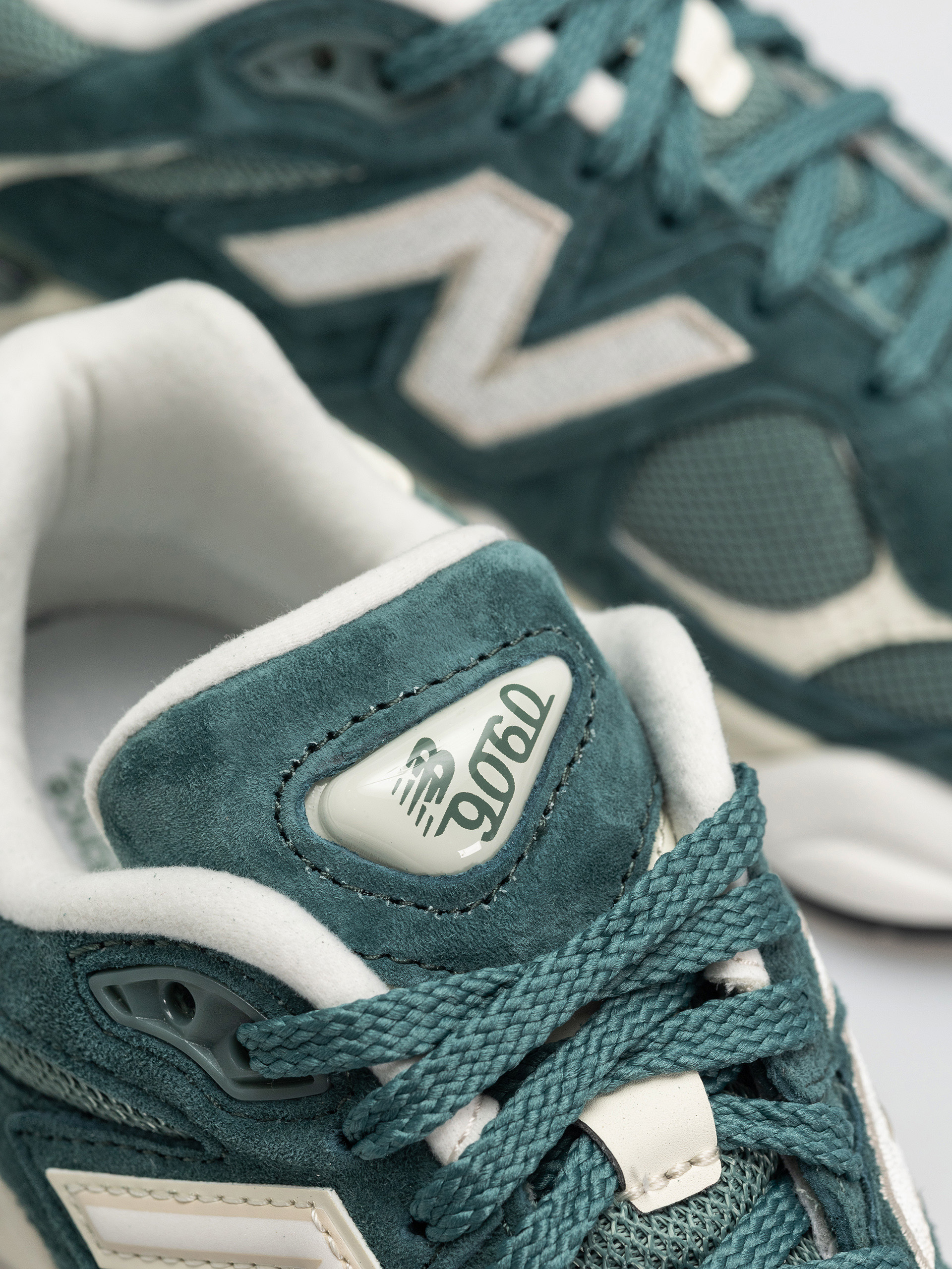 Topánky New Balance 9060 (new spruce)