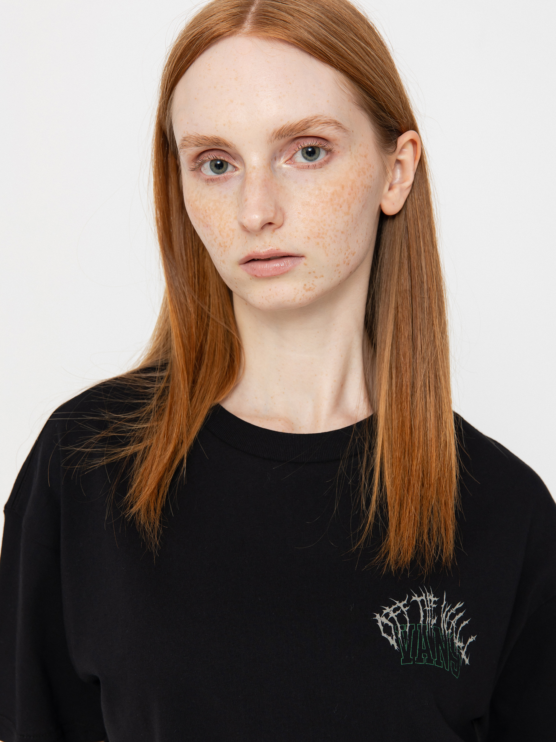 Tričko Vans Metal University Oversized Wmn (black)