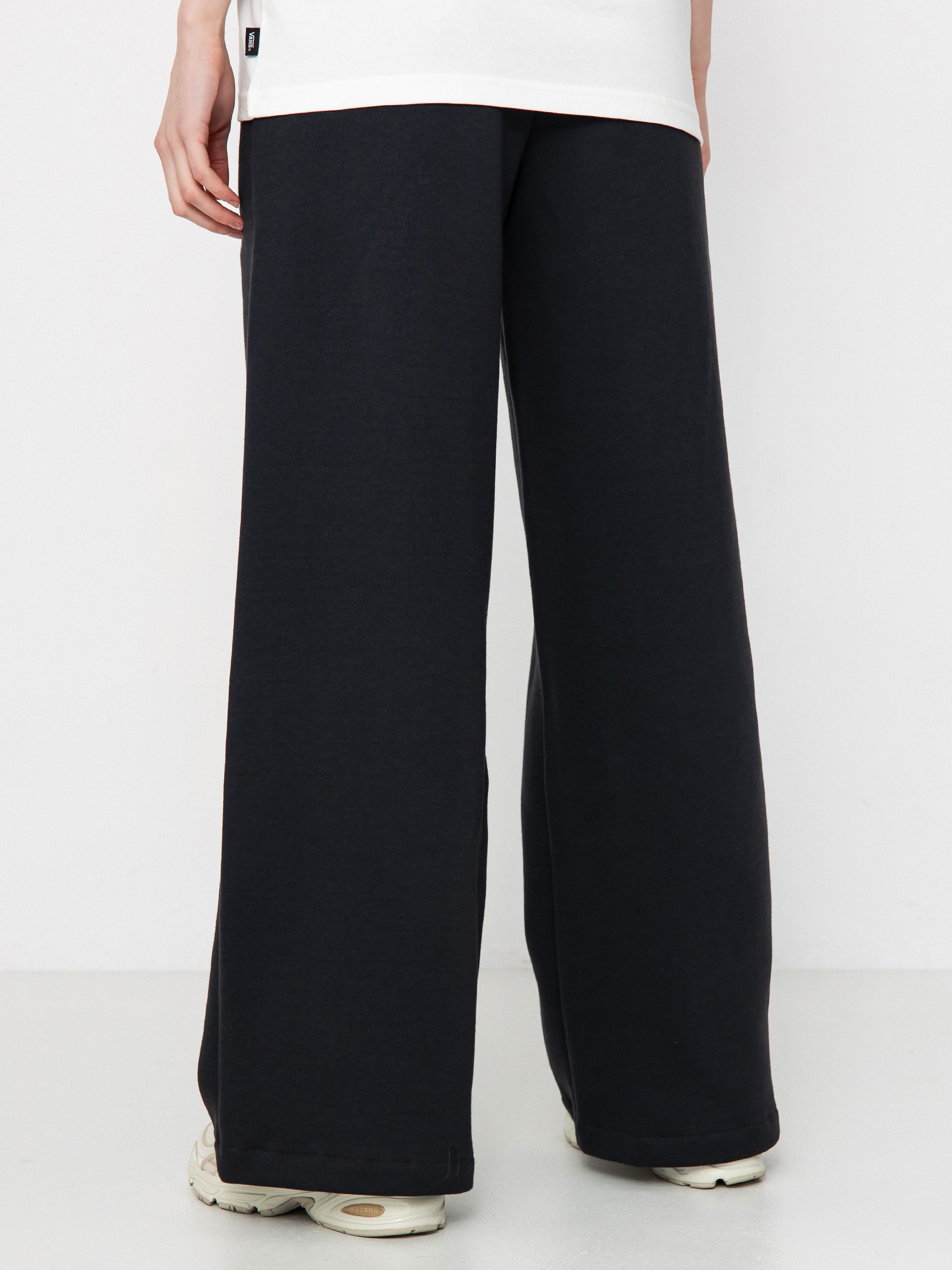 Nohavice New Balance Wide Leg Wmn (black)