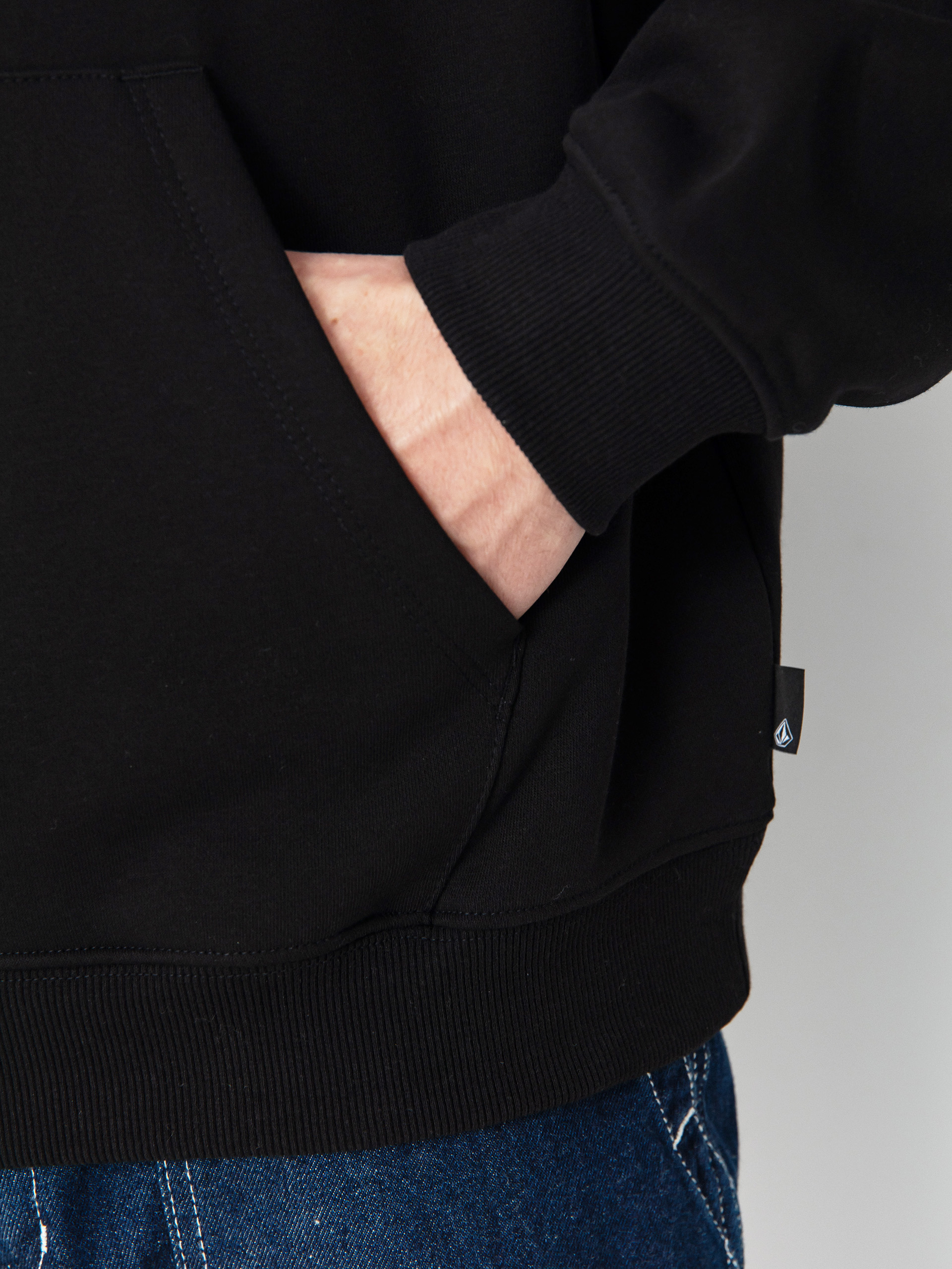 Mikina s kapucňou Volcom Watanite HD (black)