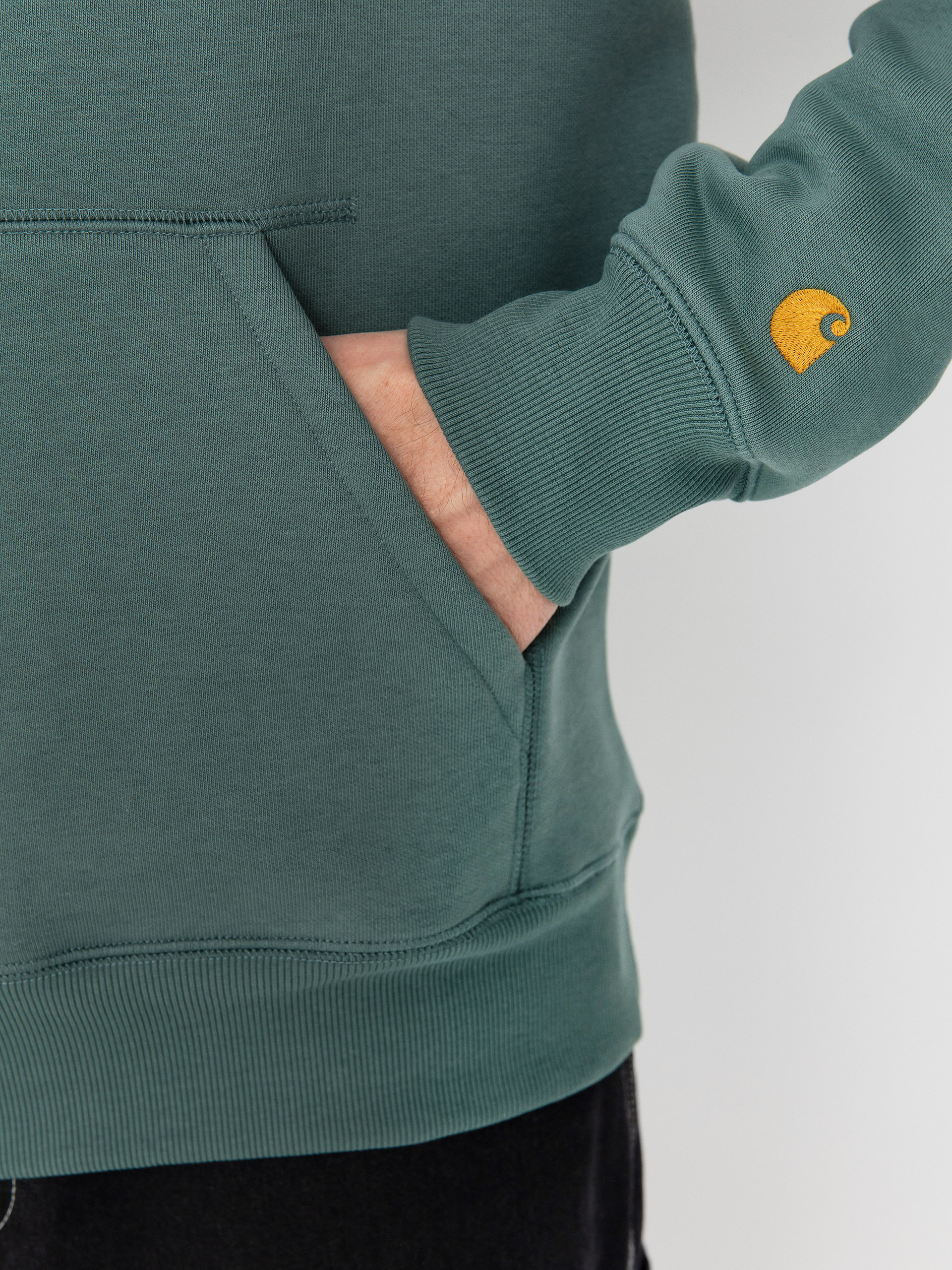 Mikina s kapucňou Carhartt WIP Chase HD (silver pine/gold)