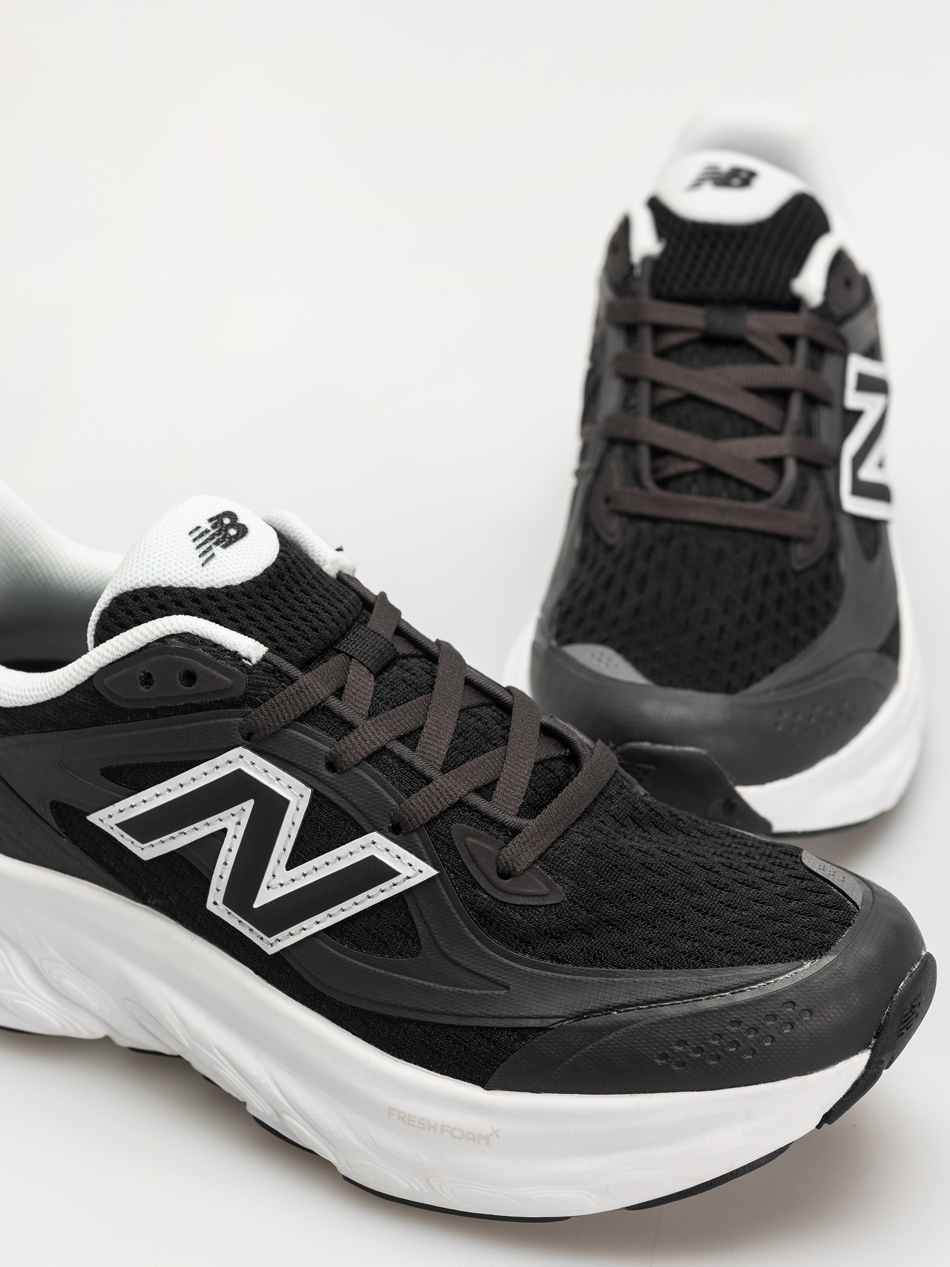 Topánky New Balance TRN (black/white)