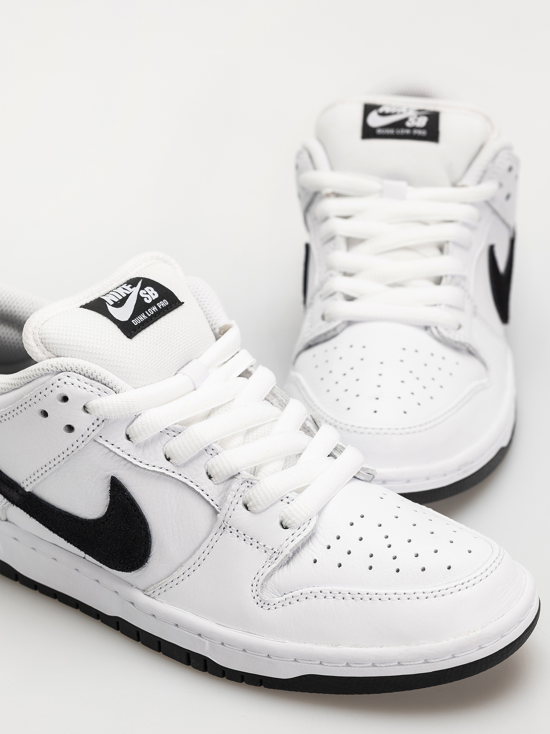 Topánky Nike SB Dunk Low Pro (white/black white black)