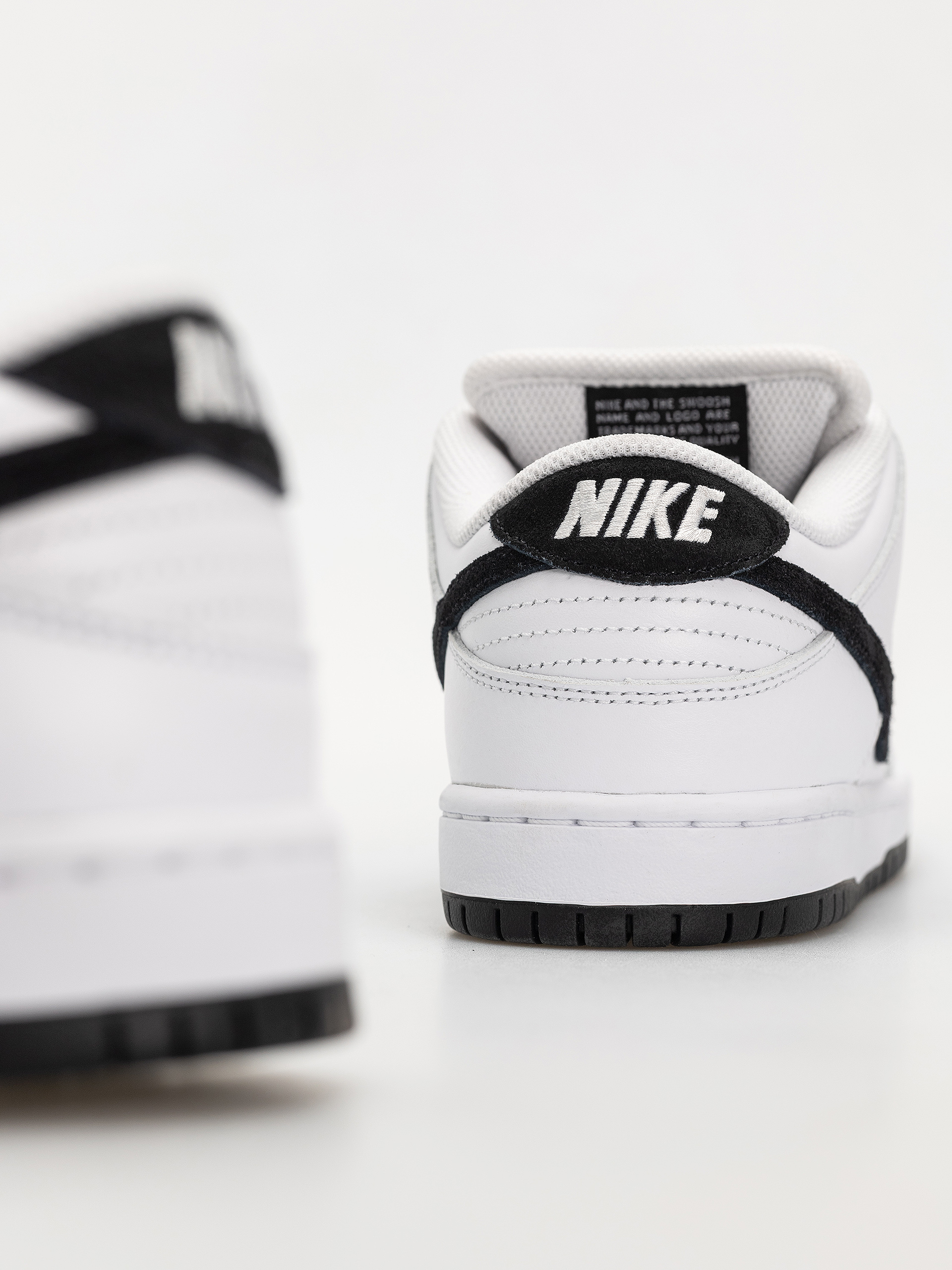 Topánky Nike SB Dunk Low Pro (white/black white black)