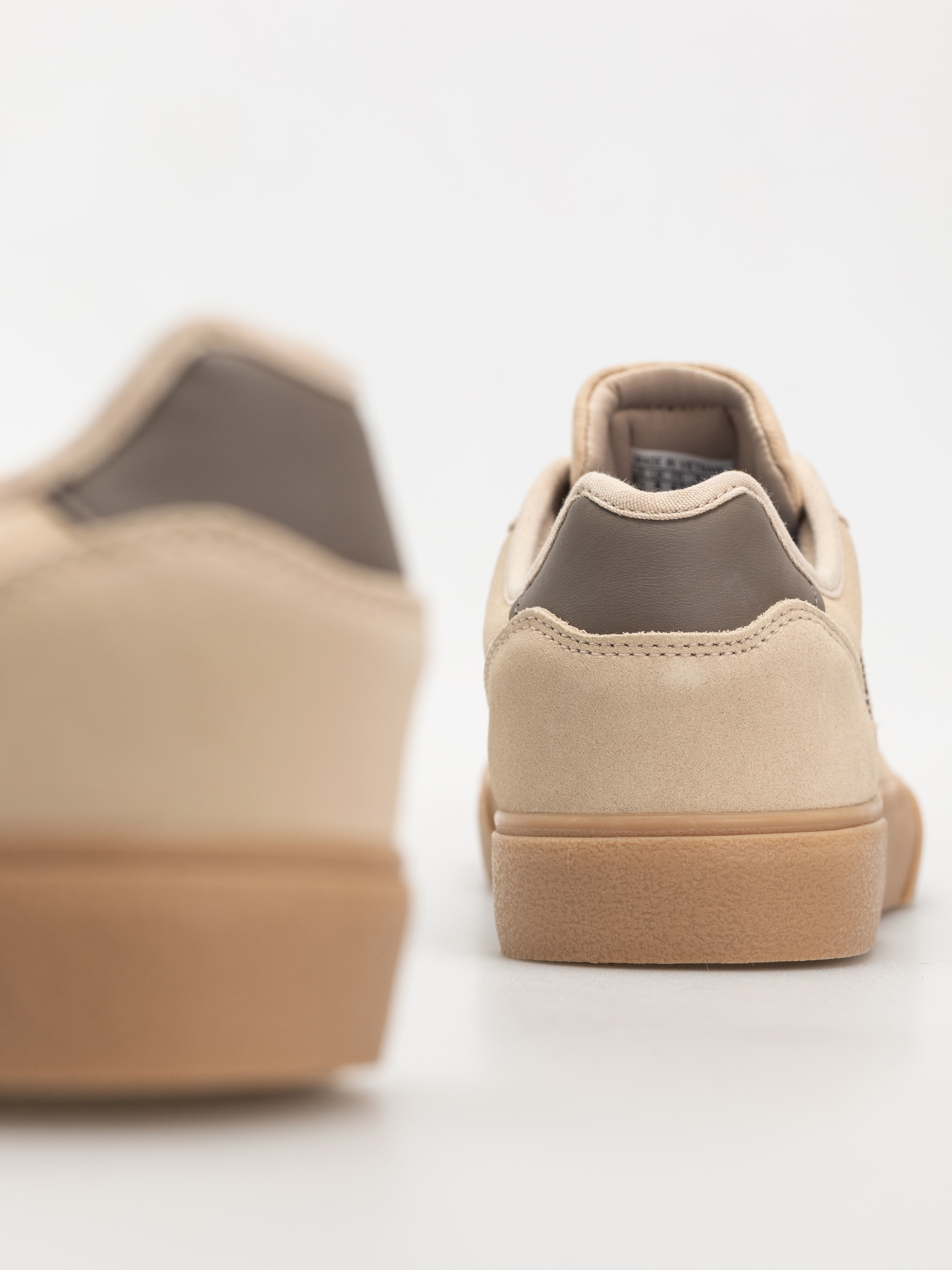 Topánky adidas Court Tns Premiere (magbei/earstr/gum4)