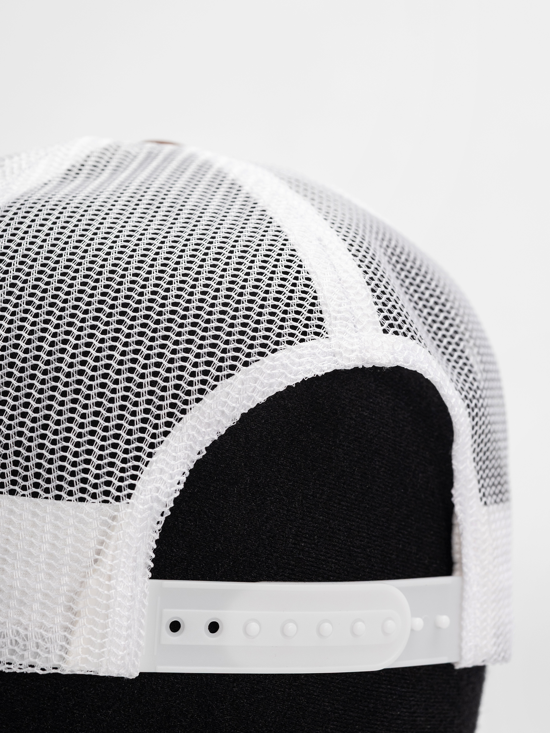 Šiltovka Brixton Gibson C Np Mp Trucker (brown/off white)