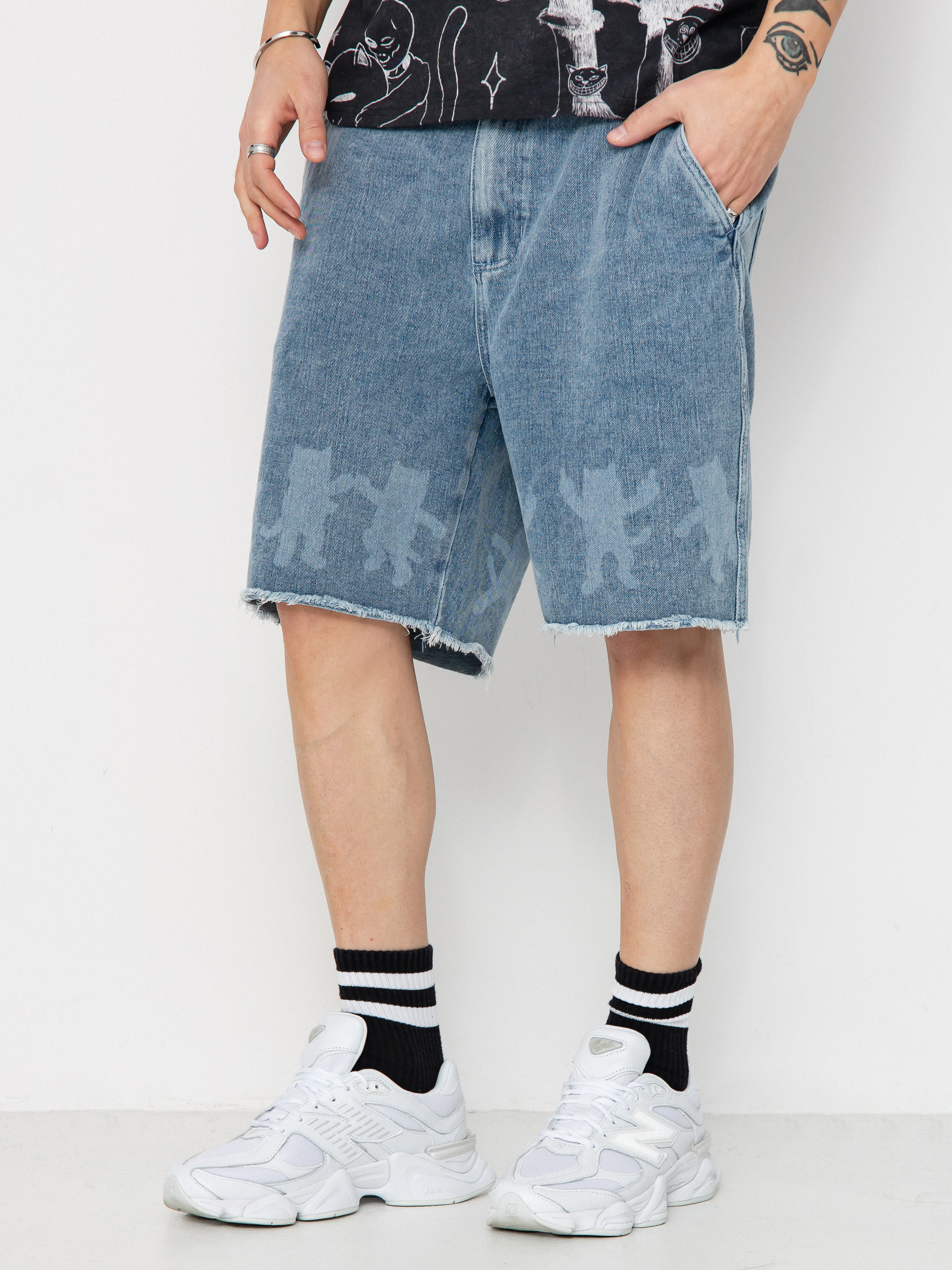 Kraťasy RipNDip Cosmic Nerm (medium wash)