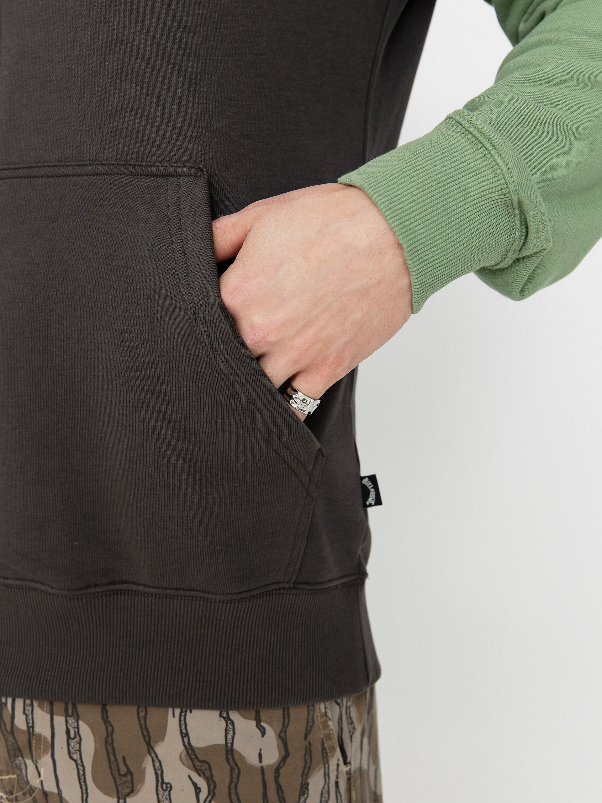 Mikina s kapucňou Billabong Arch Block HD (raven)