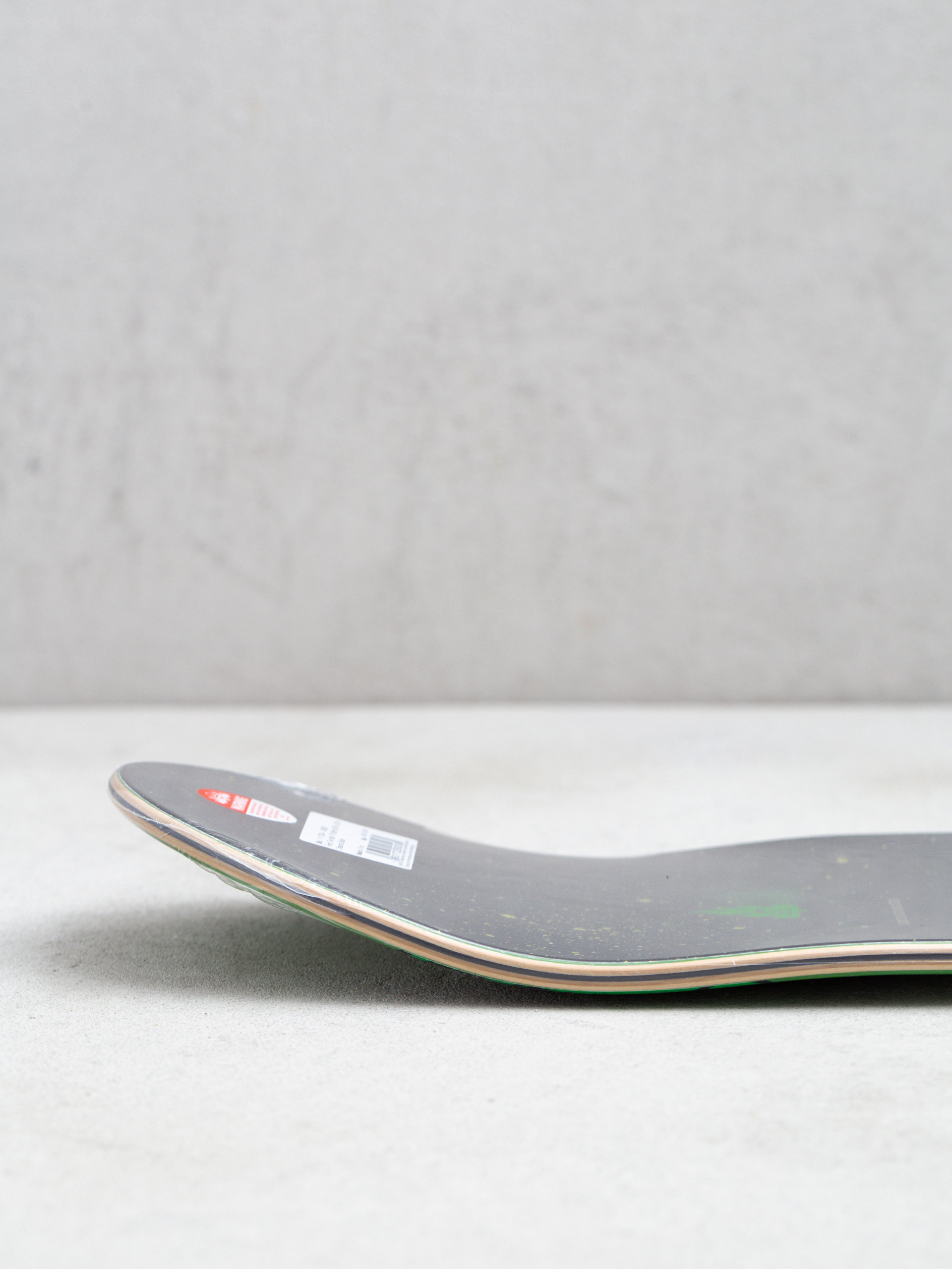 Doska Creature Fiend Twin Bat (black/green)