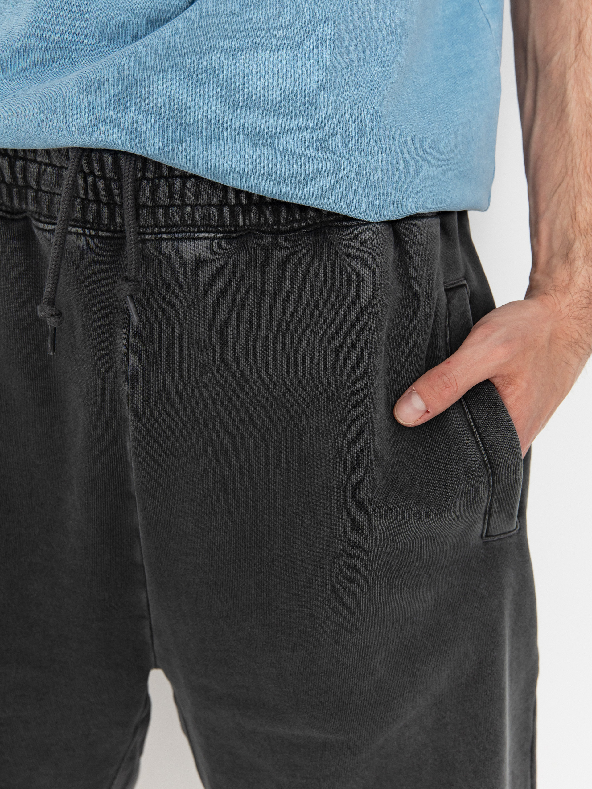 Kraťasy Carhartt WIP Nelson (graphite)