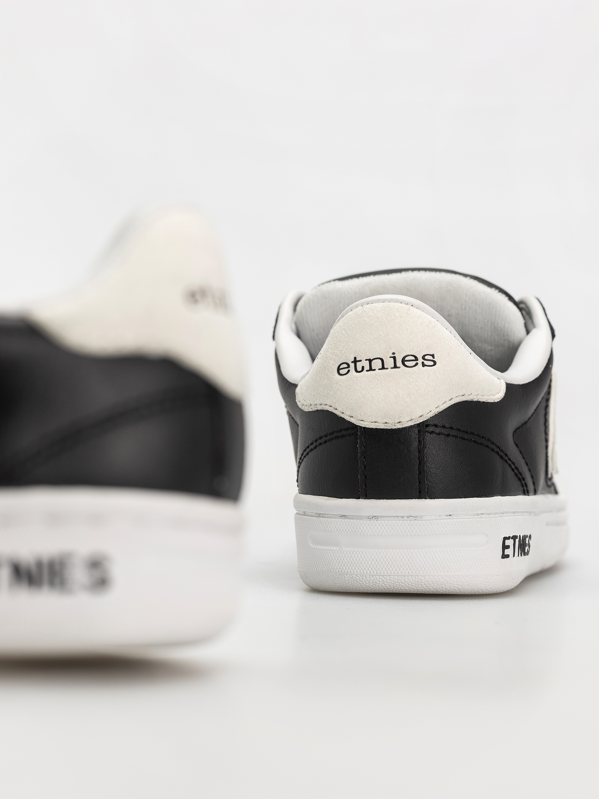 Topánky Etnies Locut (black/white/white)