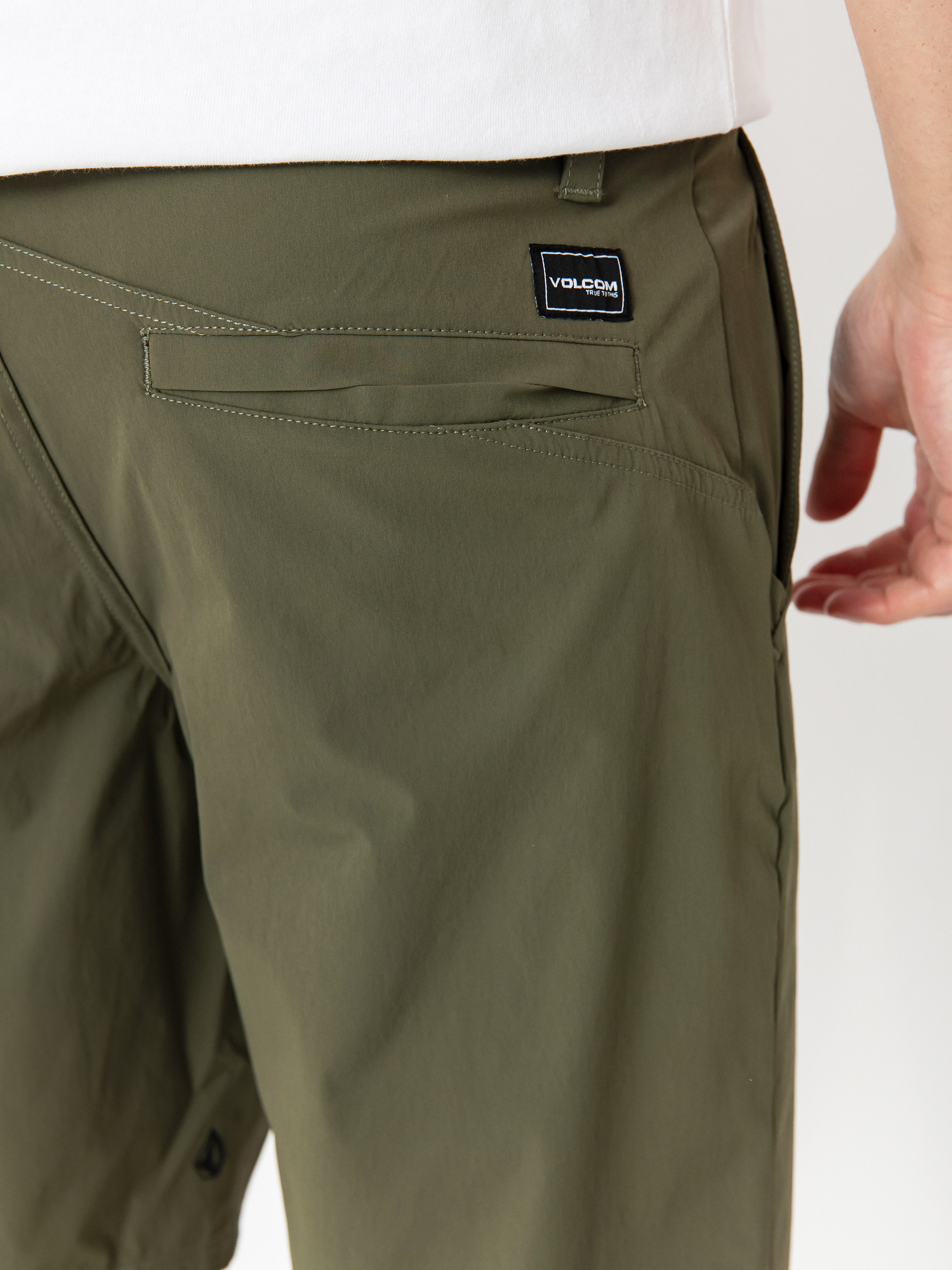 Kraťasy Volcom Frickin Cross Shred 20 (wintermoss)