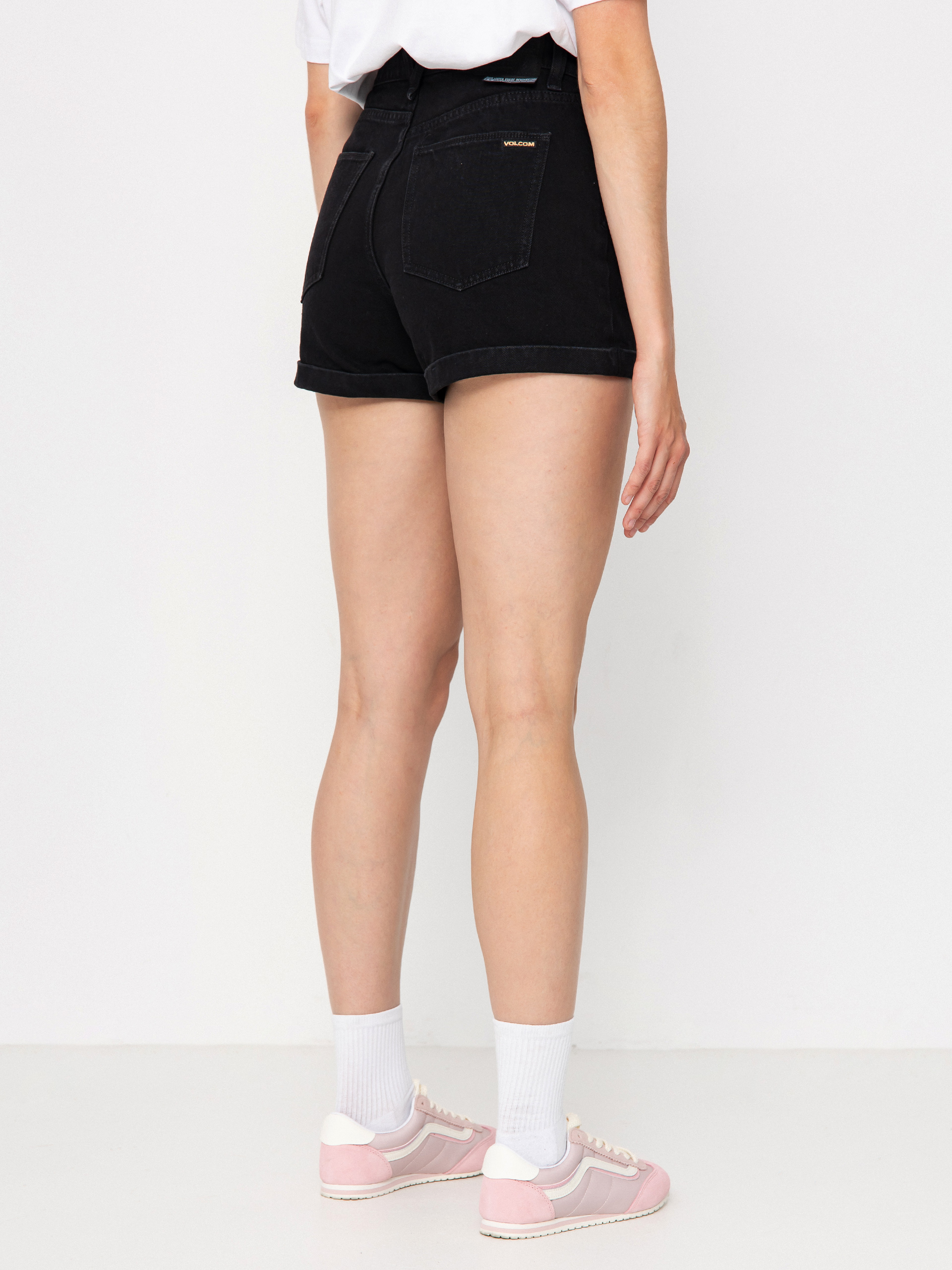 Kraťasy Volcom Weellow Wmn (black)