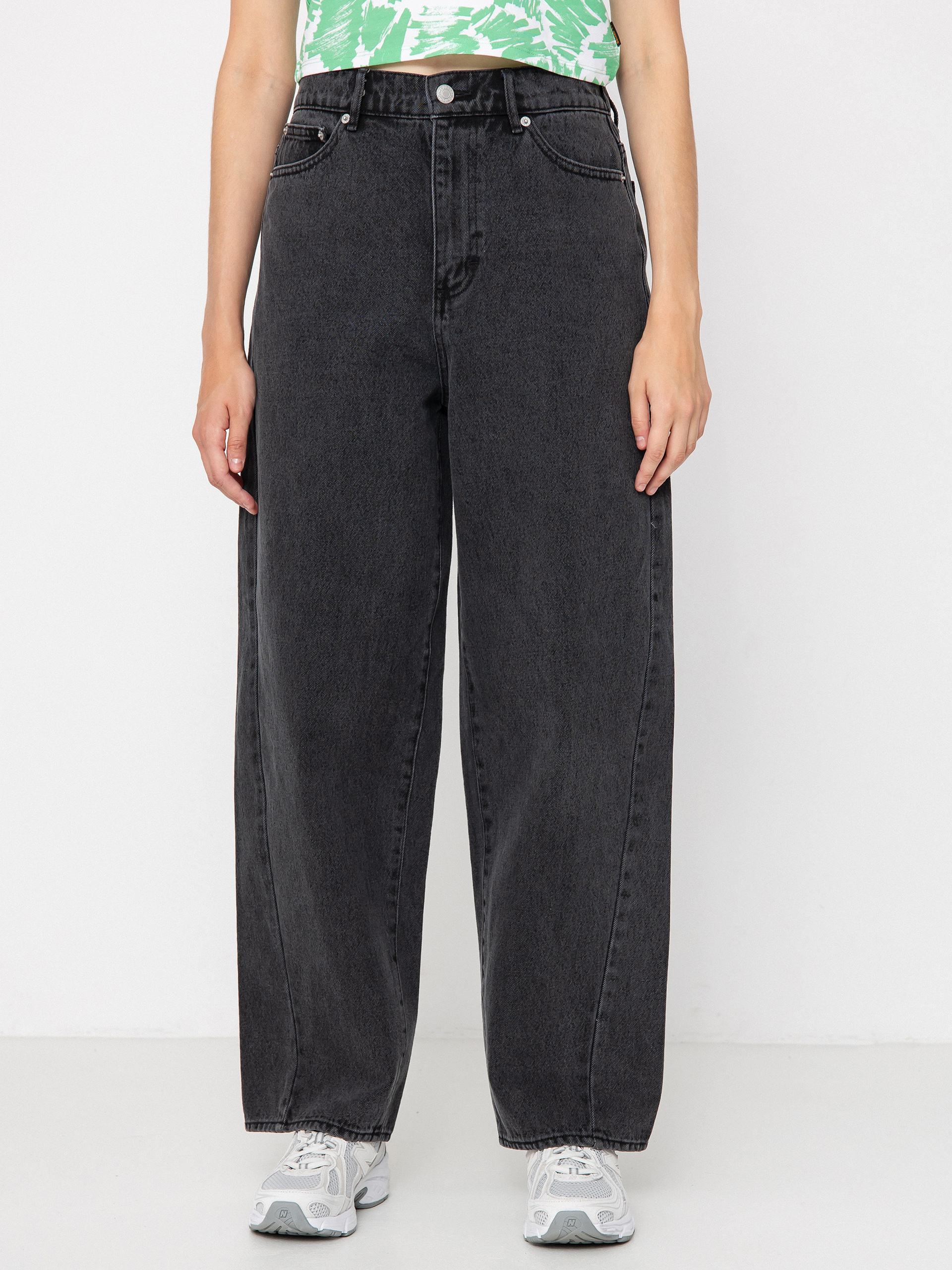 Nohavice OBEY Leah III Baggy Denim Wmn (black ash)