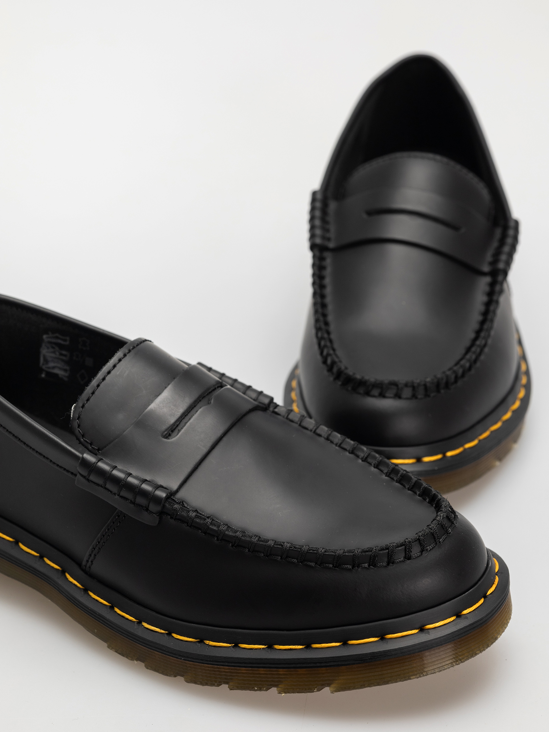 Topánky Dr. Martens Penton (black)
