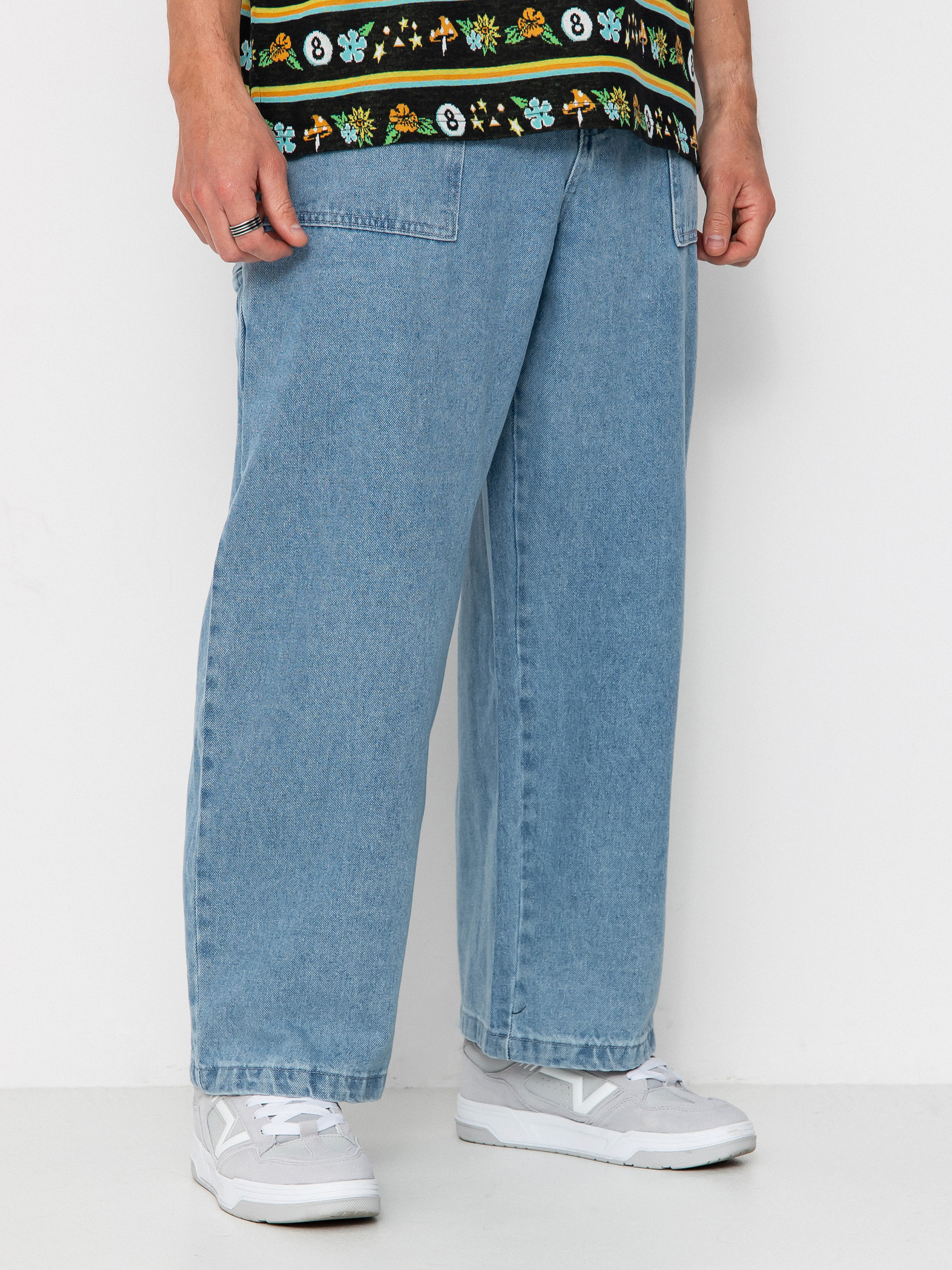 Nohavice Poetic Collective Painter (light denim wash)