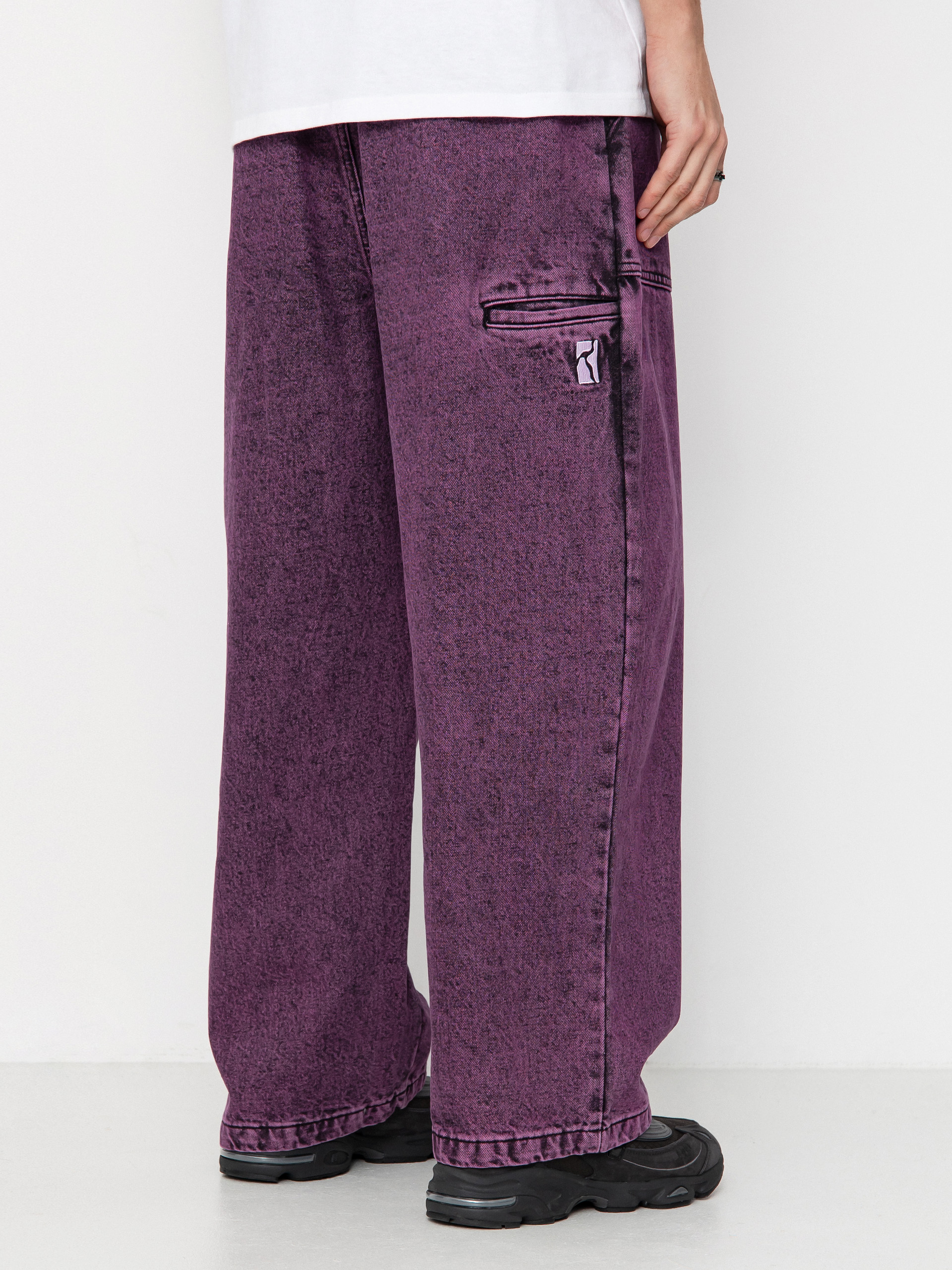 Nohavice Poetic Collective Painter (purple acid wash denim)