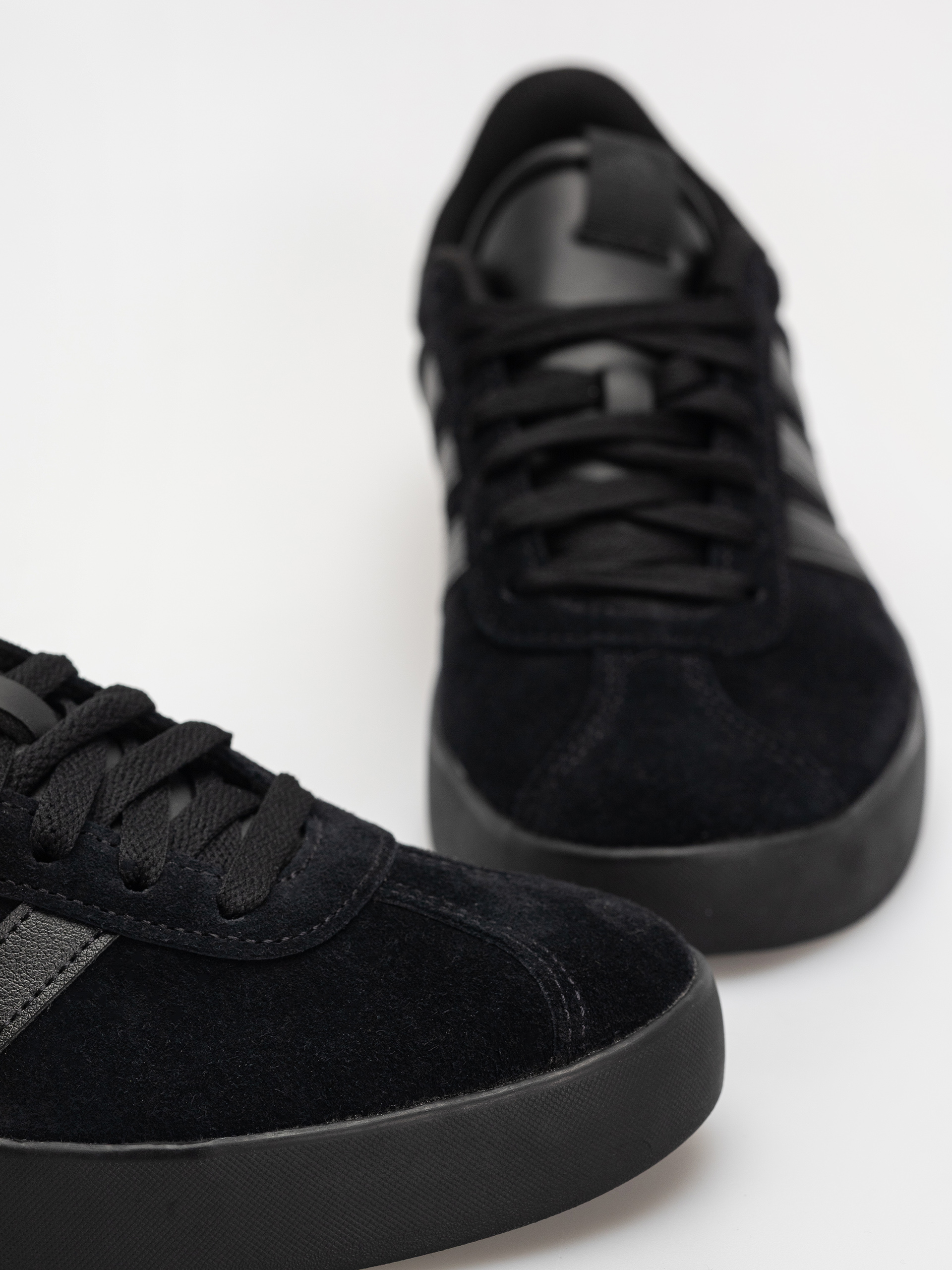 Topánky adidas Vl Court 3.0 (cblack/cblack/cblack)