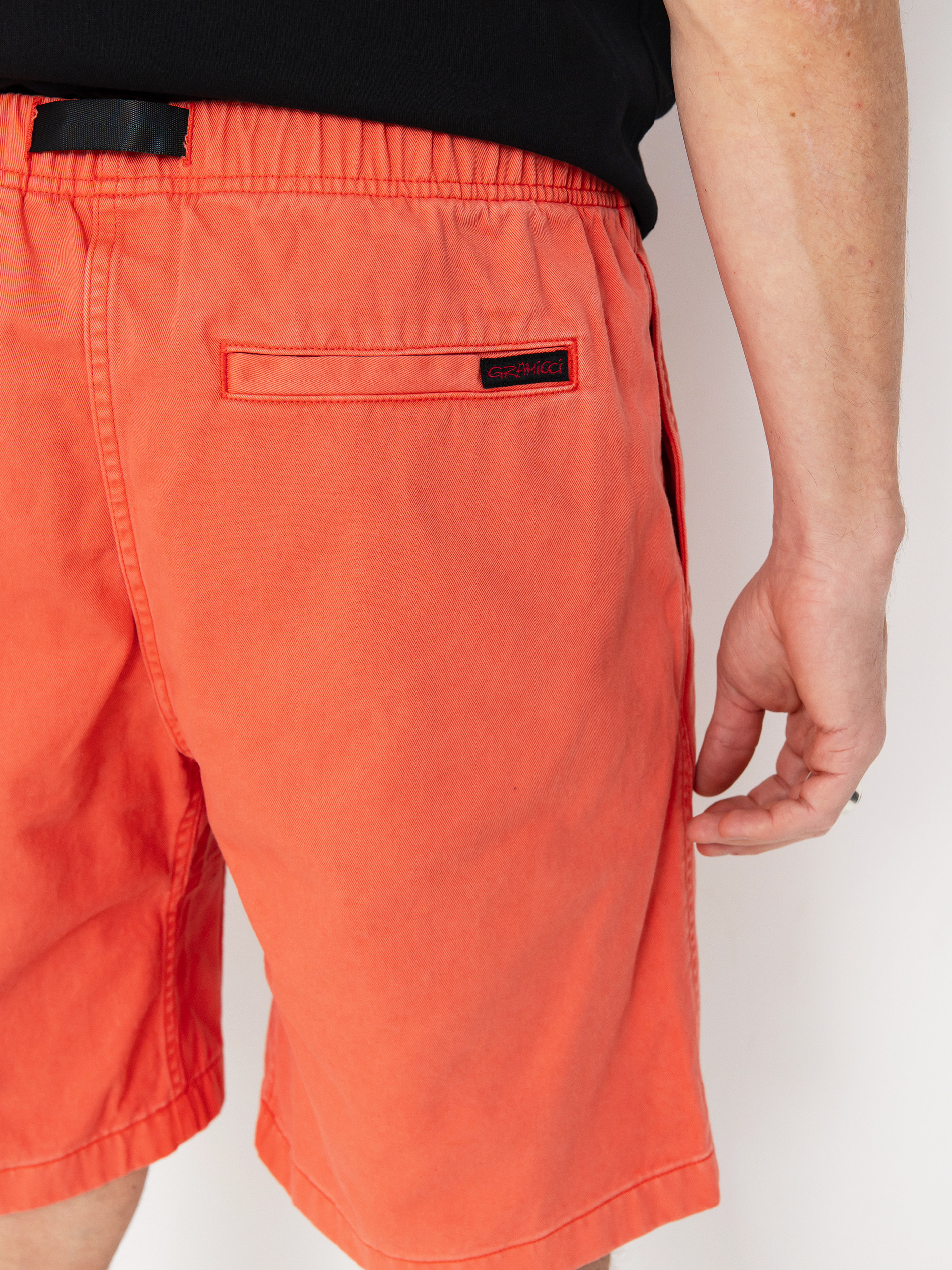Kraťasy Gramicci G-Short Pigment Dyed (deep coral pigment)