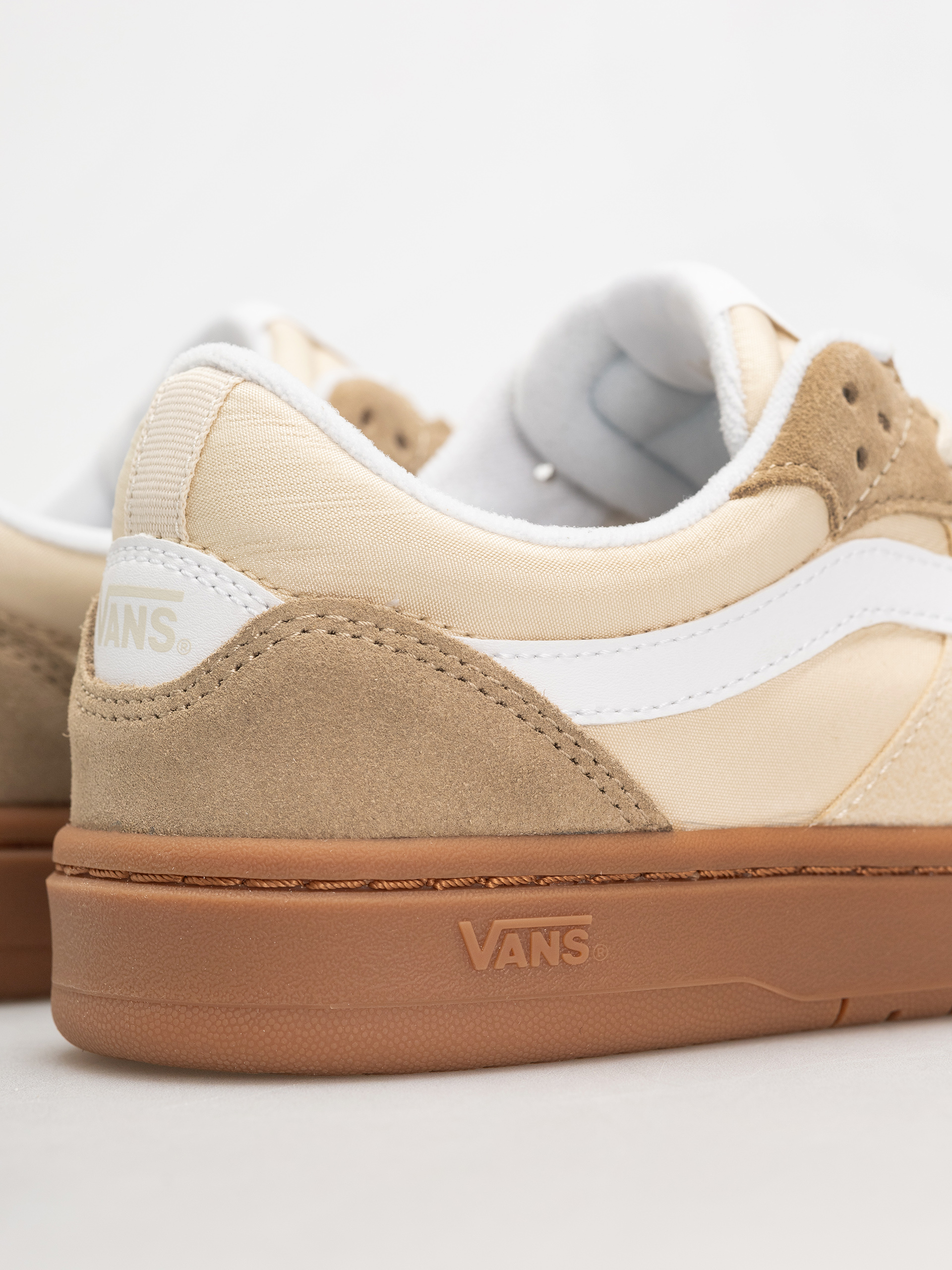 Topánky Vans Cruze 3.0 (khaki/gum)