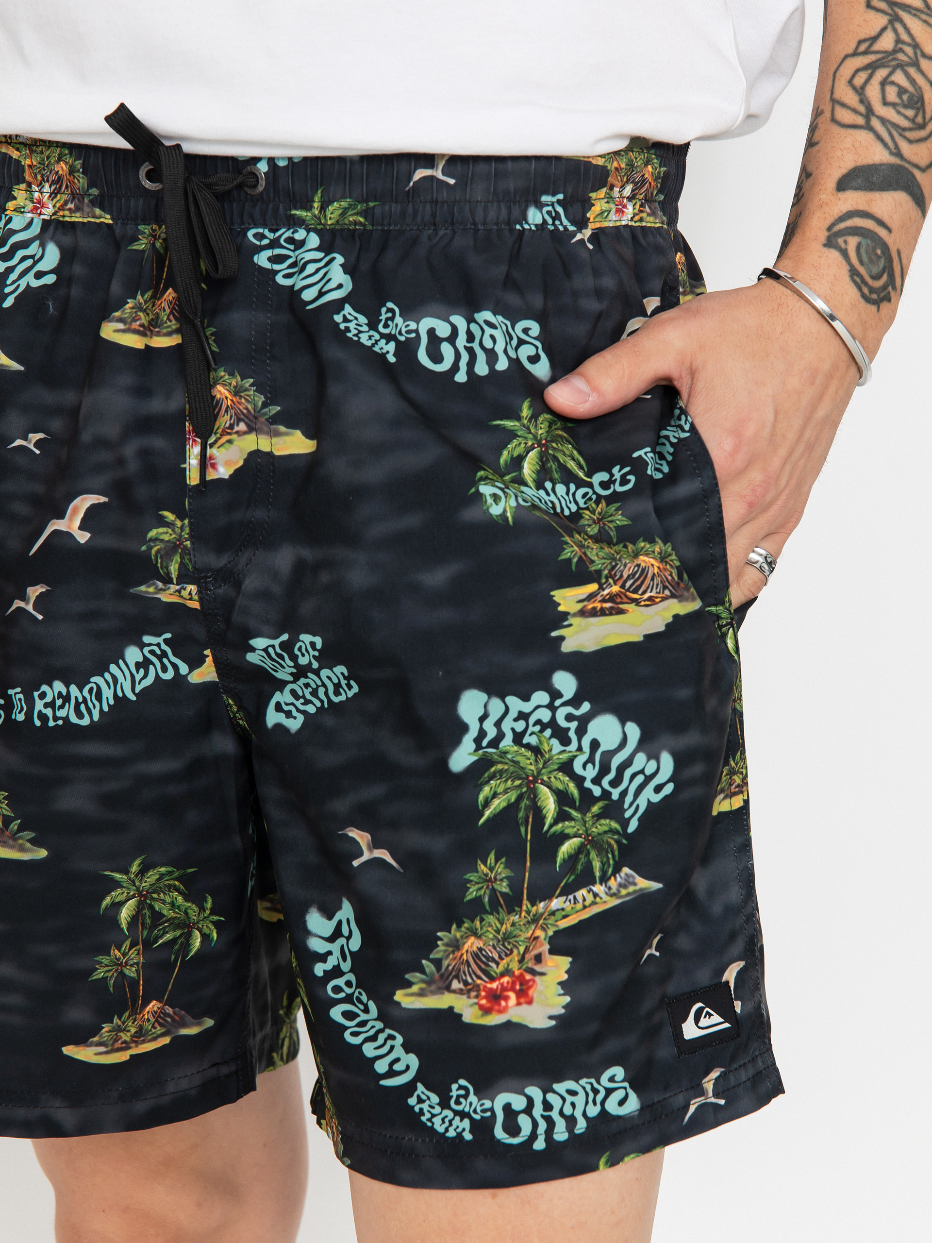 Kraťasy Quiksilver Everyday Straight Volley 17 (black naturama)