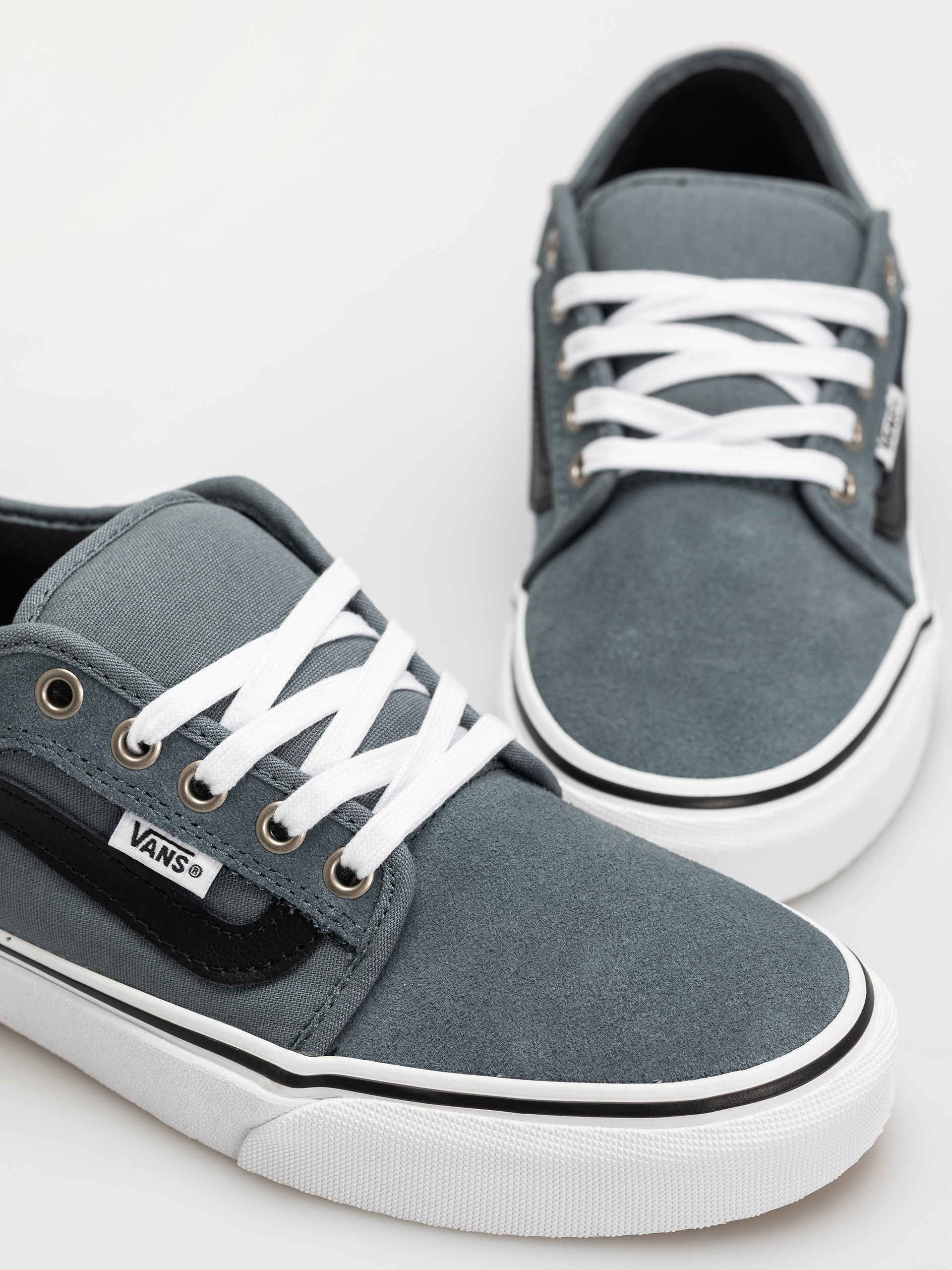 Topánky Vans Skate Chukka Low Sidestripe (black/slate blue)