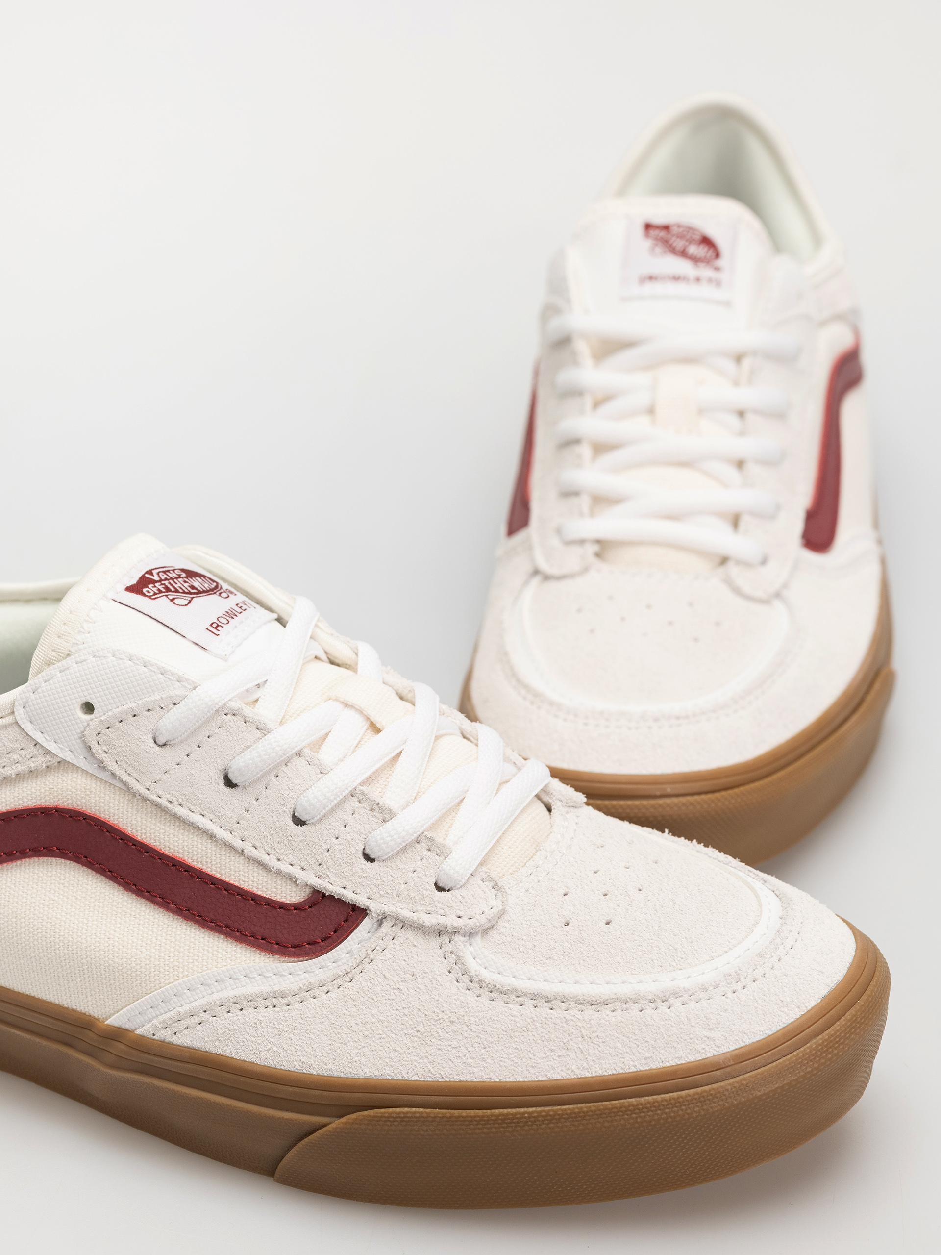 Topánky Vans Skate Rowley (red/white/gum)