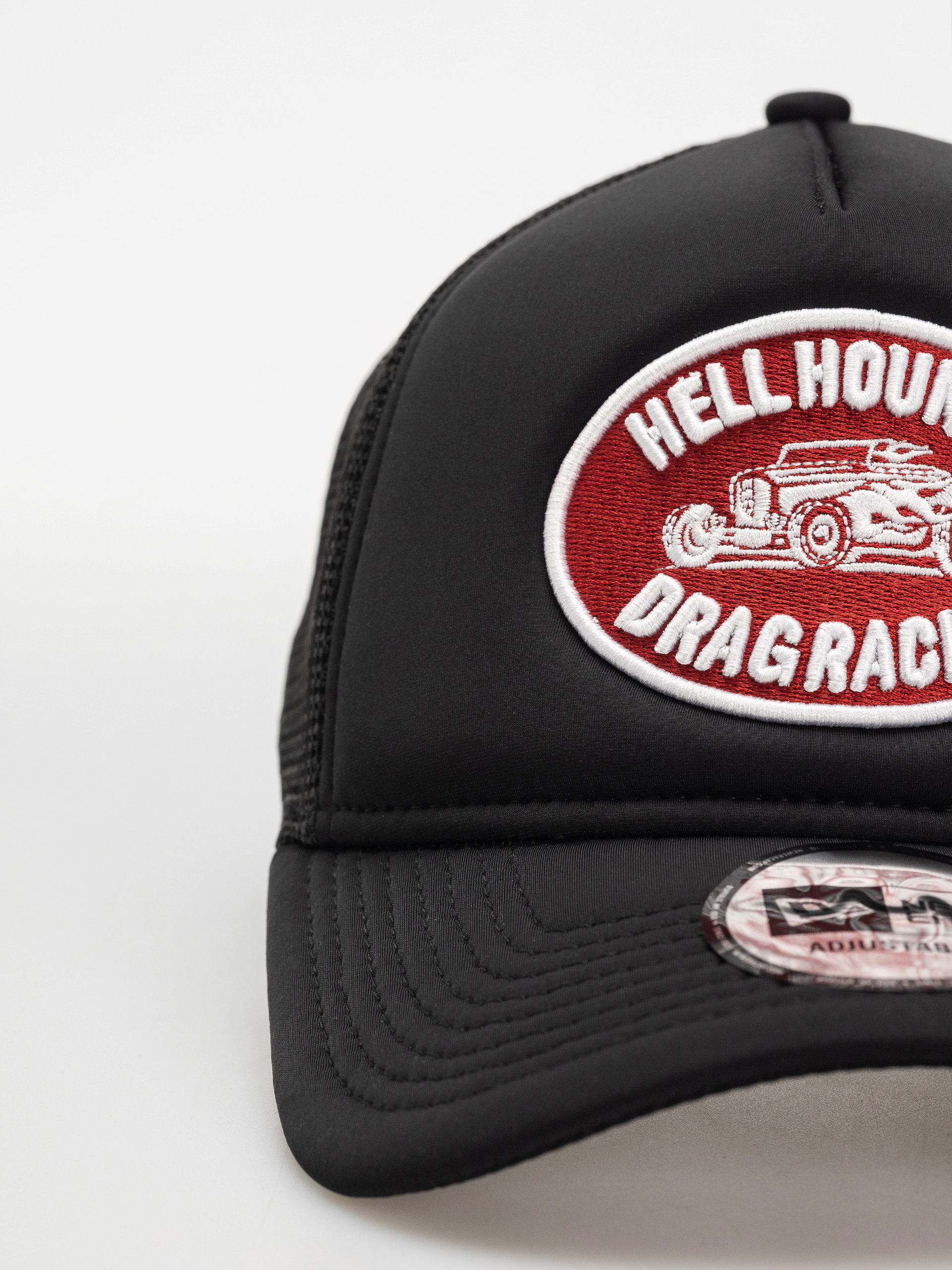 Šiltovka New Era Graphic Patch Trucker (black)