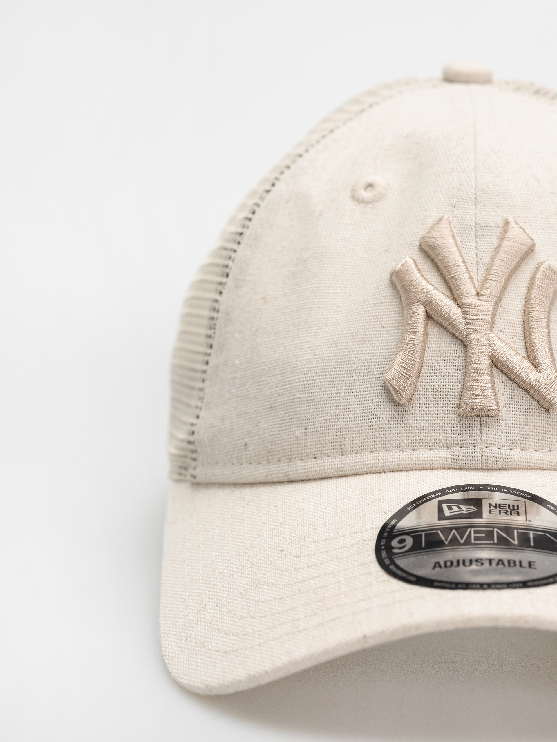 Šiltovka New Era Linen 9Twenty Trucker New York Yankees (stone)