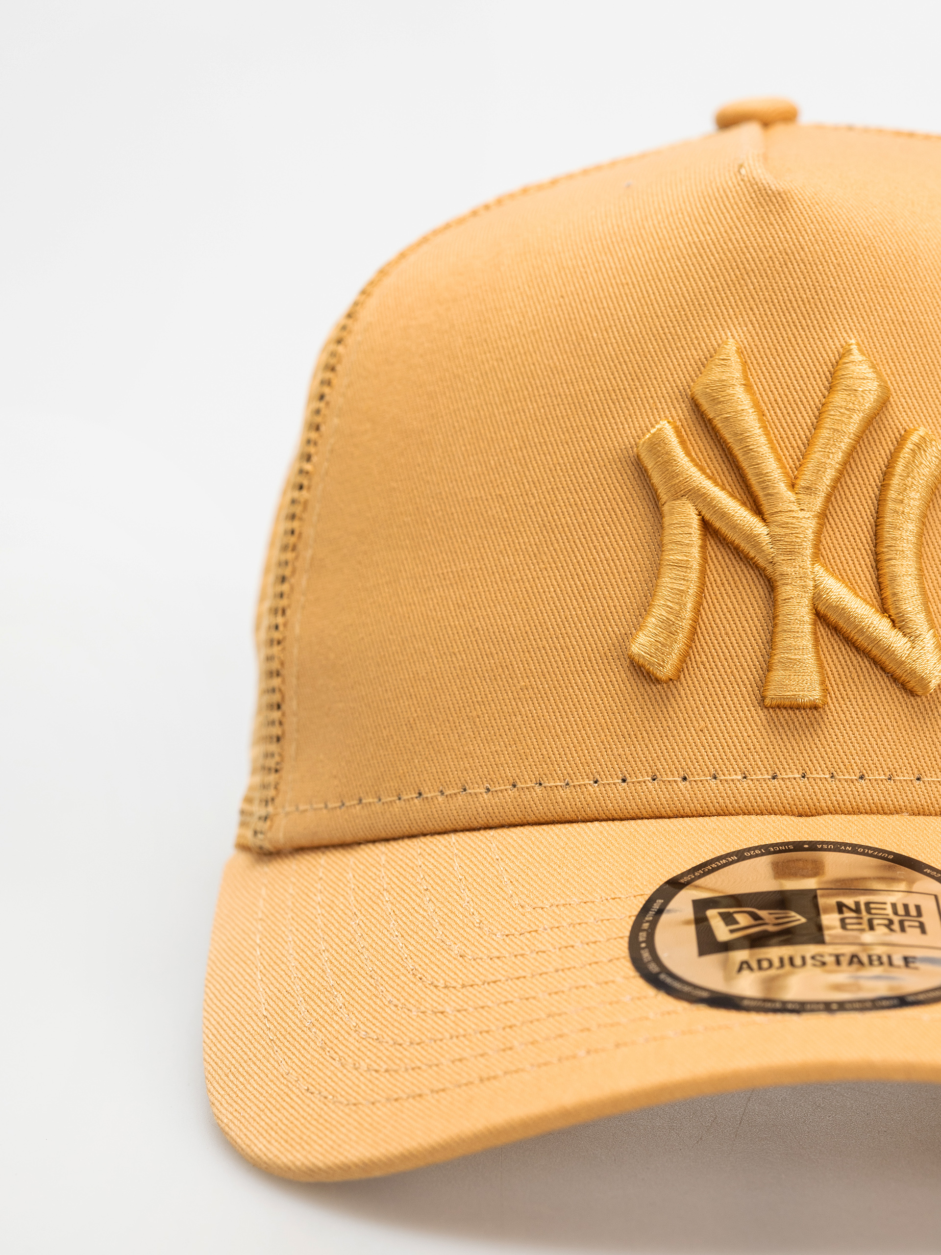 Šiltovka New Era League Essential Trucker New York Yankees (yellow)