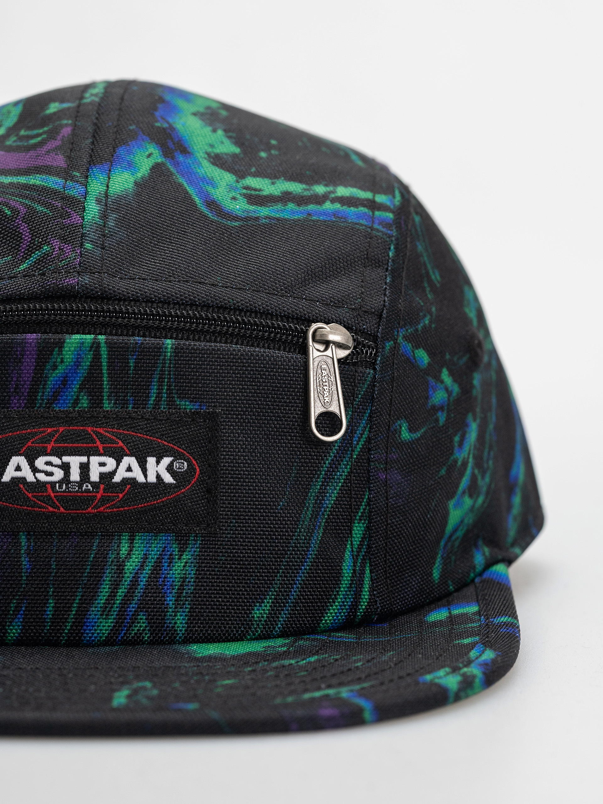Šiltovka Eastpak 5 Panel (painted dark)