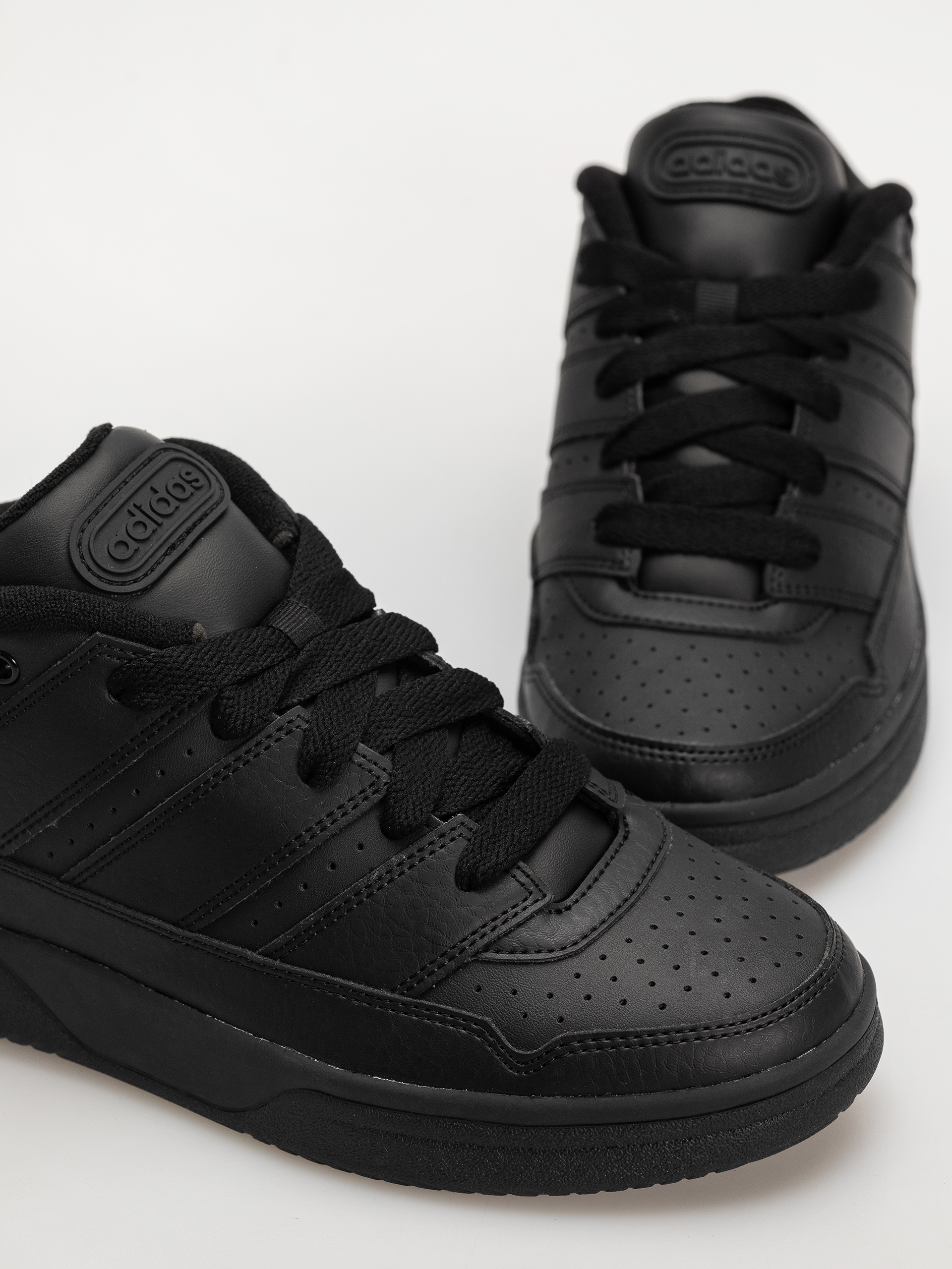 Topánky adidas Break Start 2000 (cblack/cblack/cblack)
