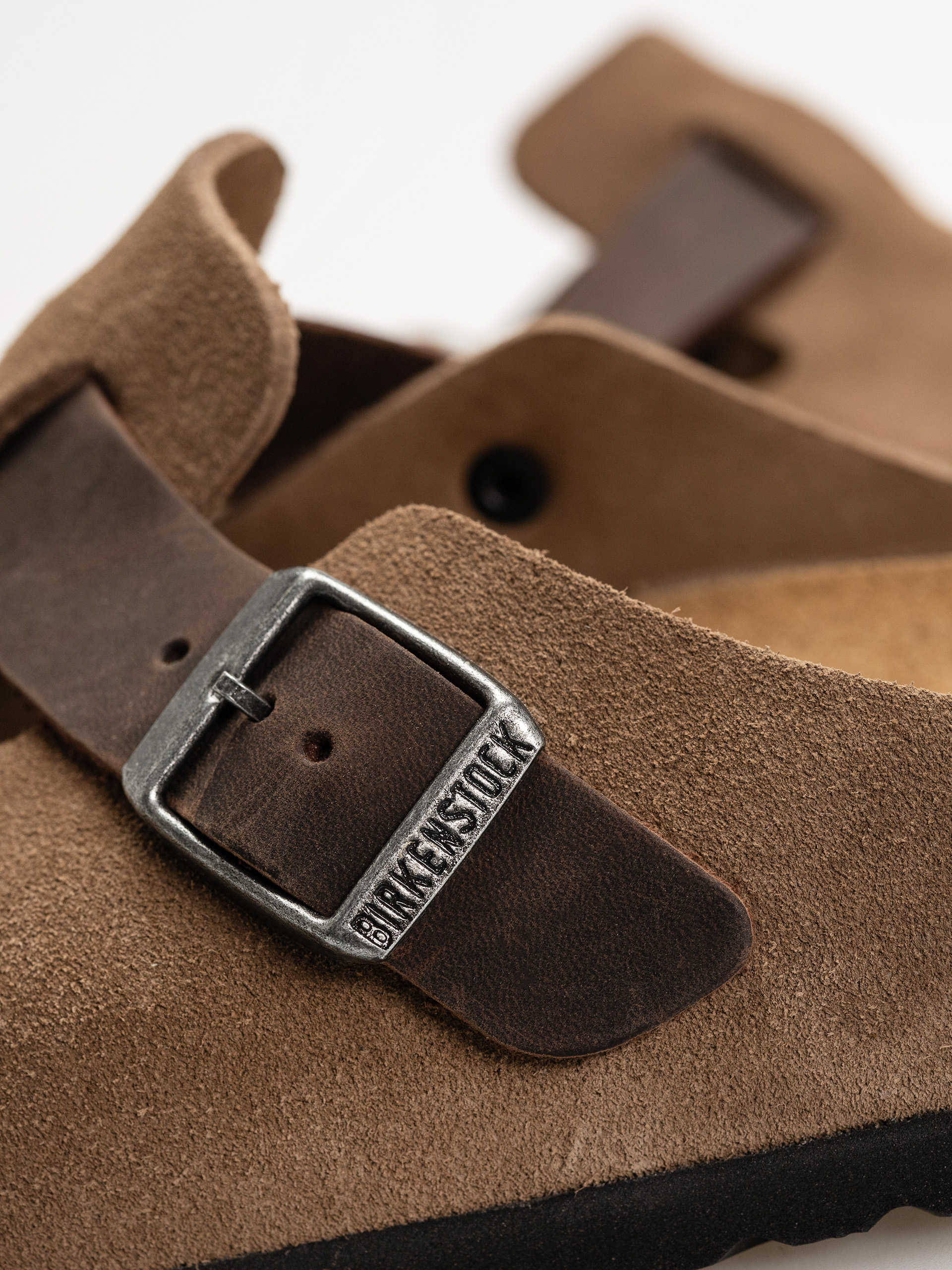 Šľapky Birkenstock Boston Suede & Oiled Leather Regular (dark tea)