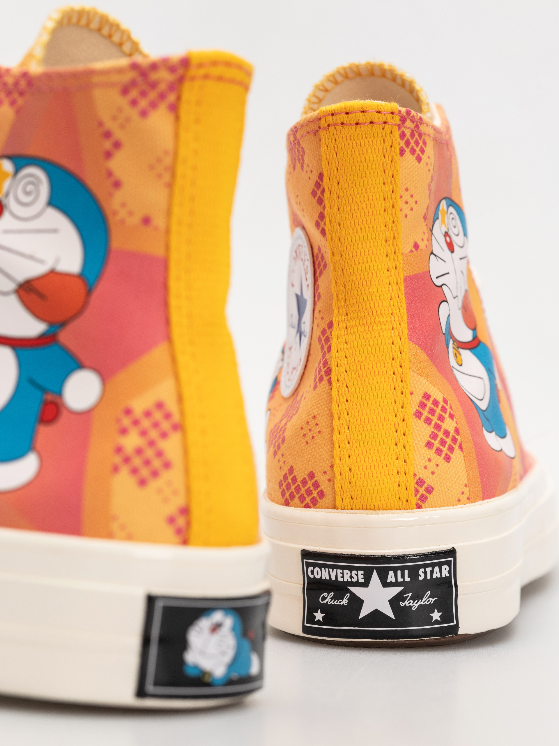 Tenisky Converse Doraemon Chuck 70 Hi (orange)