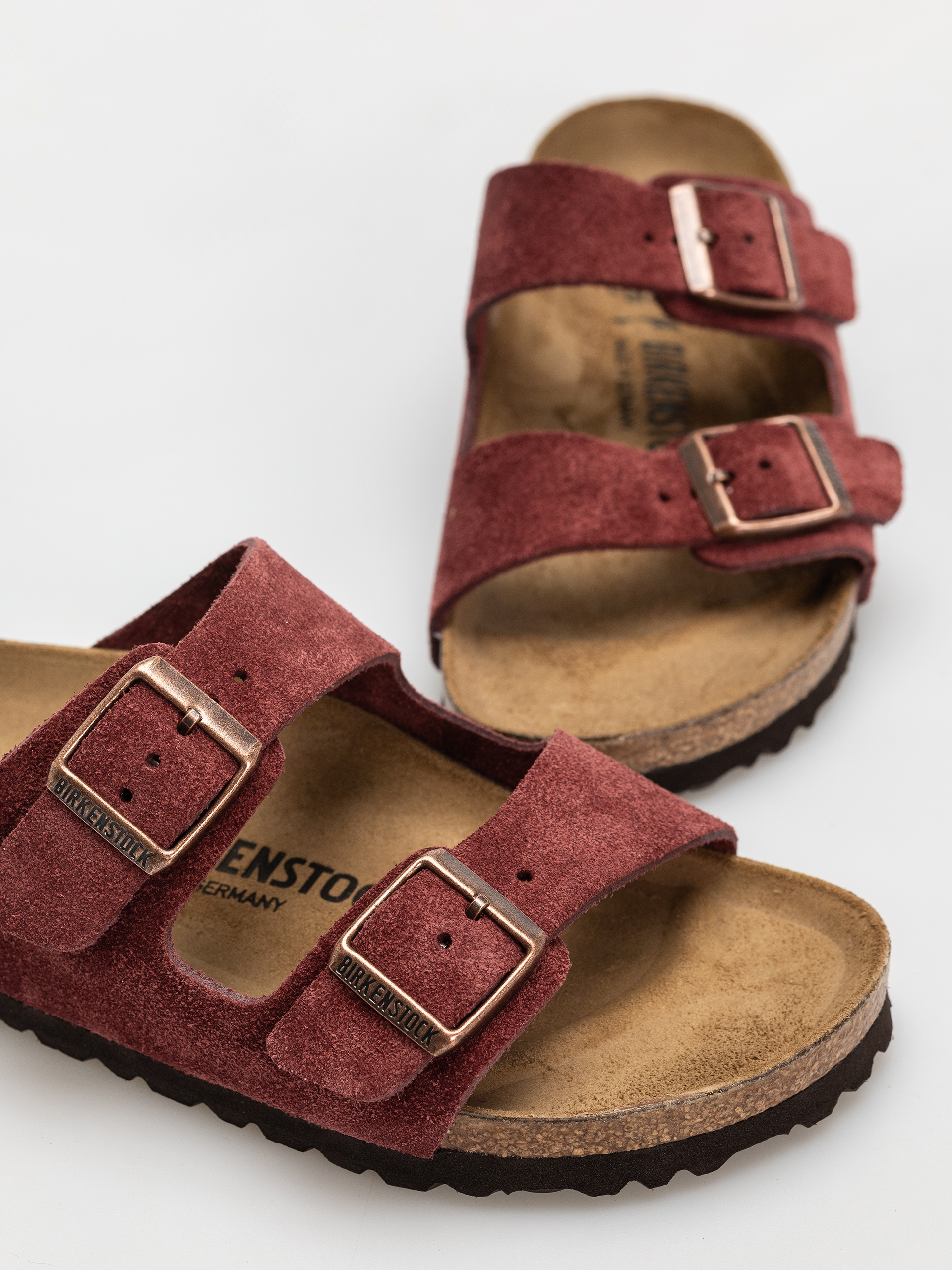 Šľapky Birkenstock Arizona Suede Leather Narrow Wmn (zinfandel)