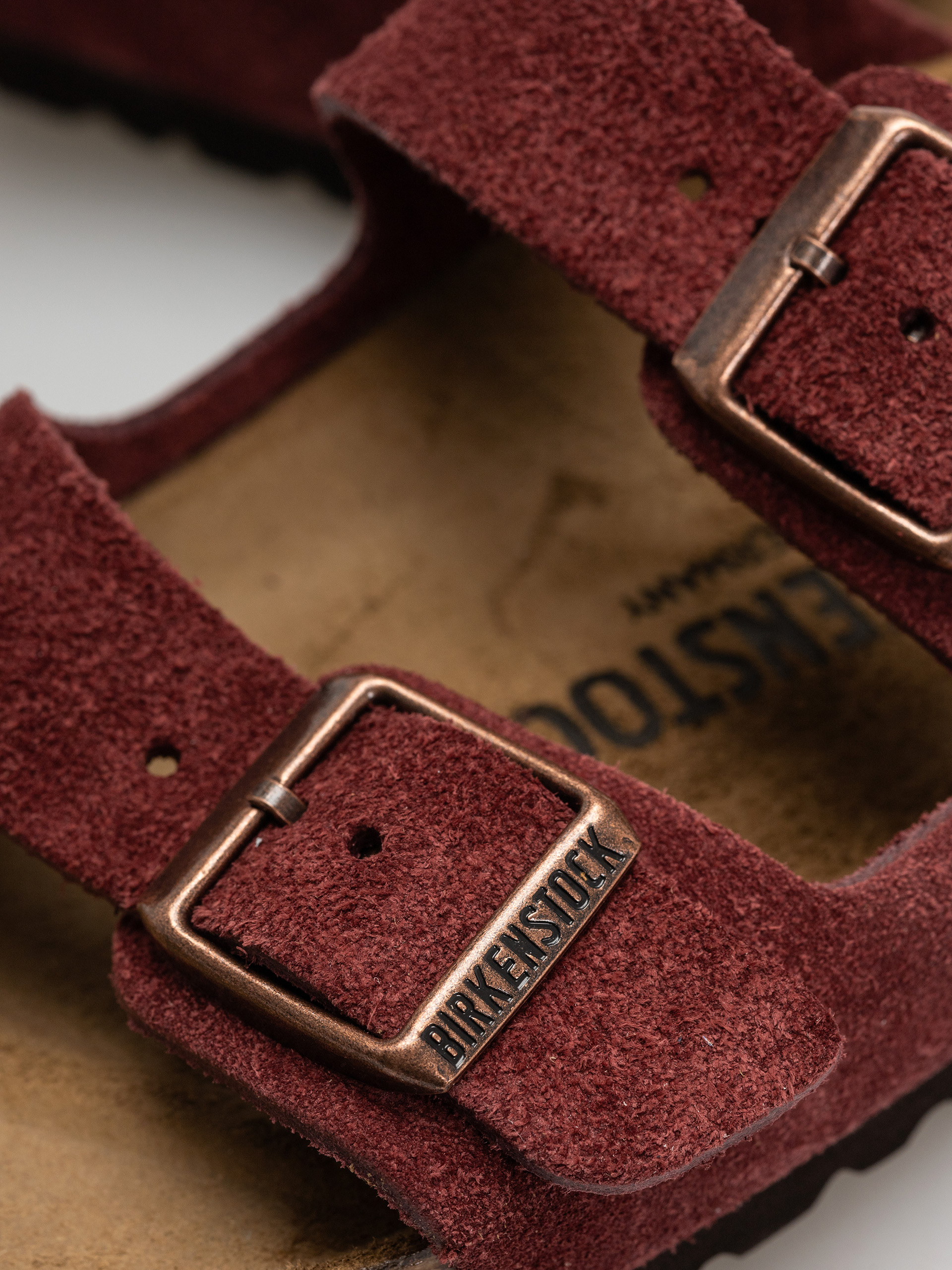 Šľapky Birkenstock Arizona Suede Leather Narrow Wmn (zinfandel)